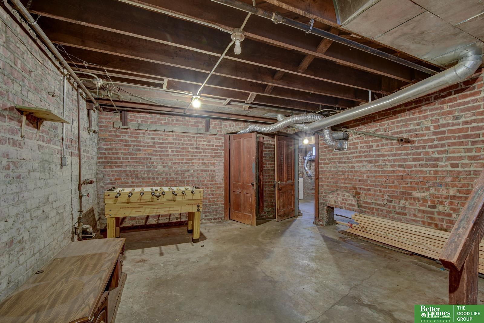 4323 parker Street