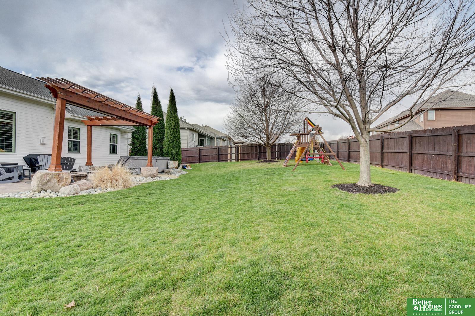 9416 S 69th Street
