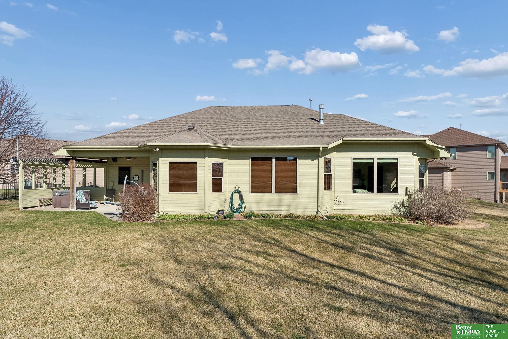 12219 S 75th Circle