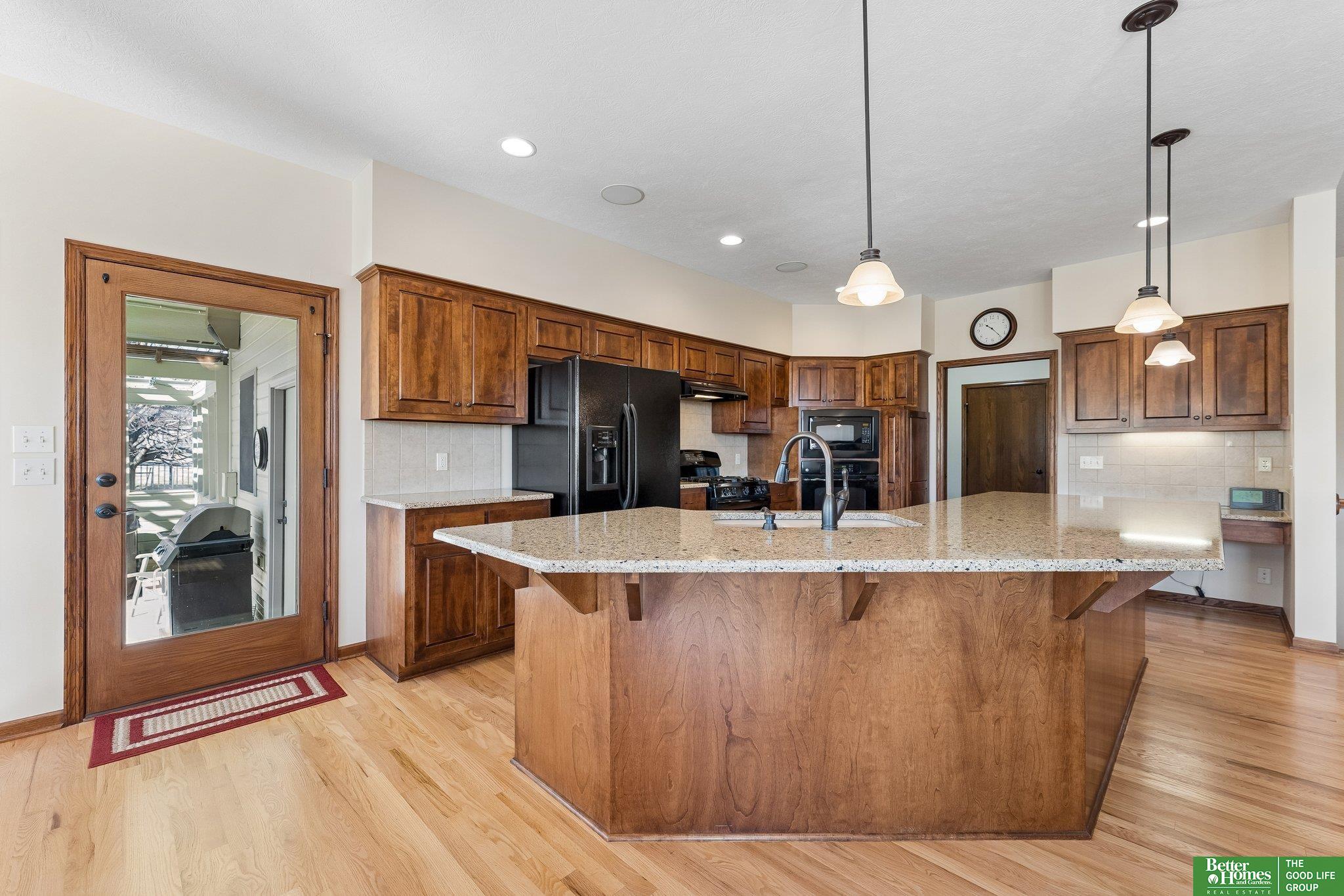 12219 S 75th Circle