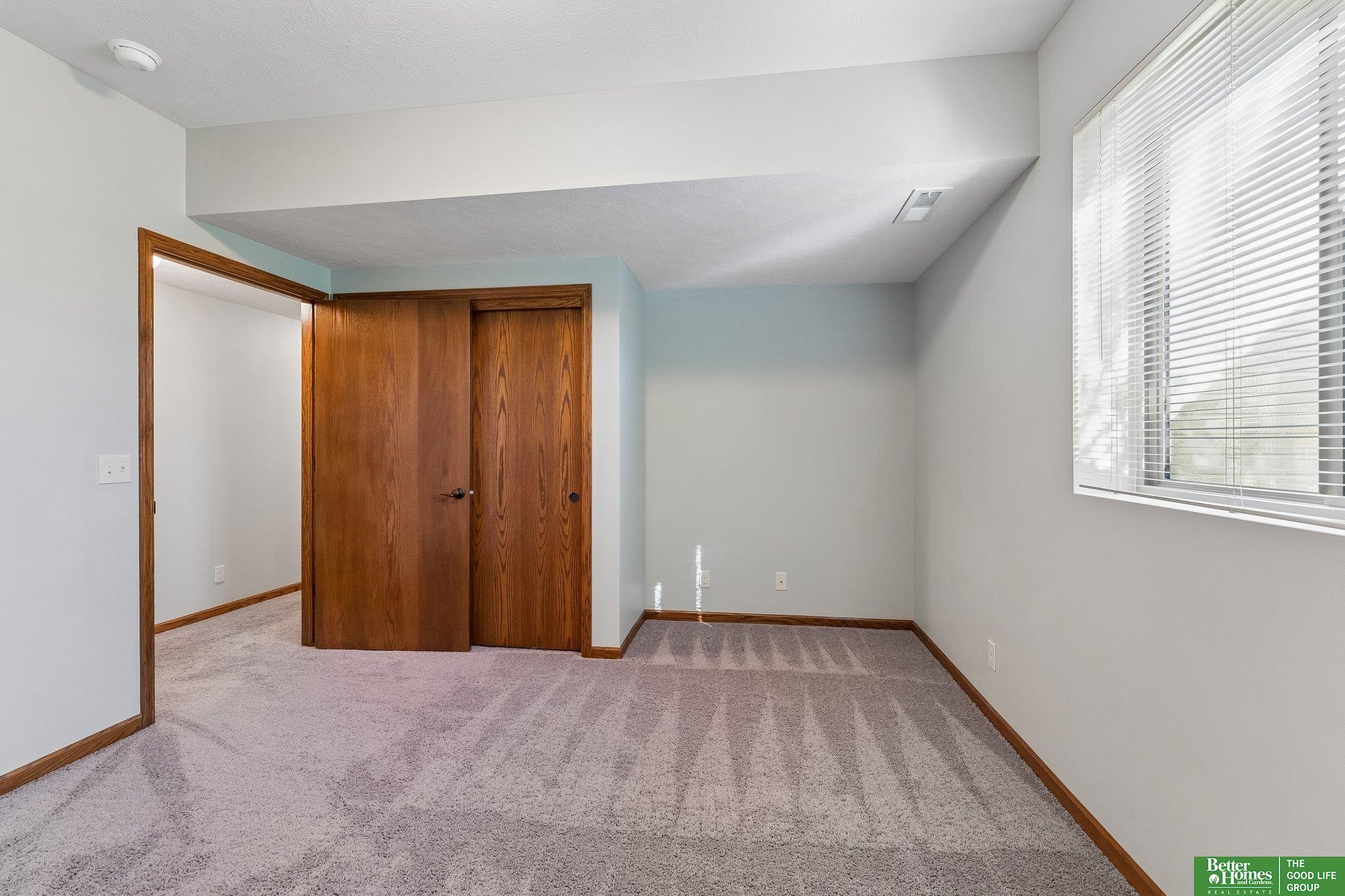12219 S 75th Circle