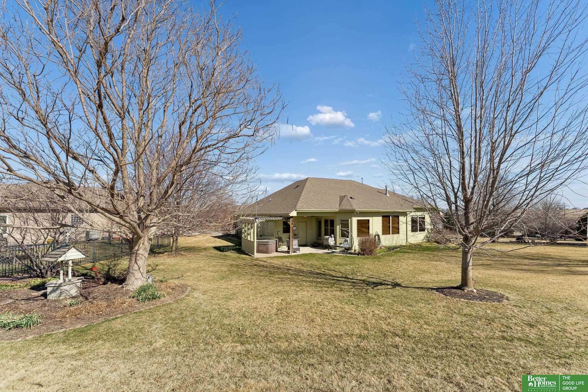 12219 S 75th Circle