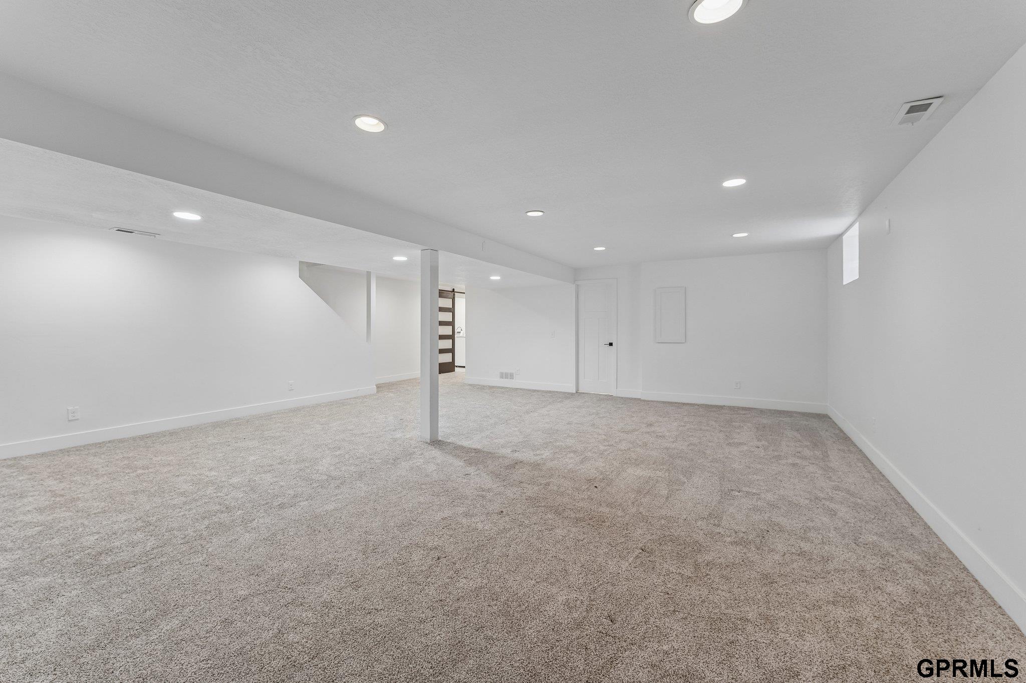 15718 Westchester Circle
