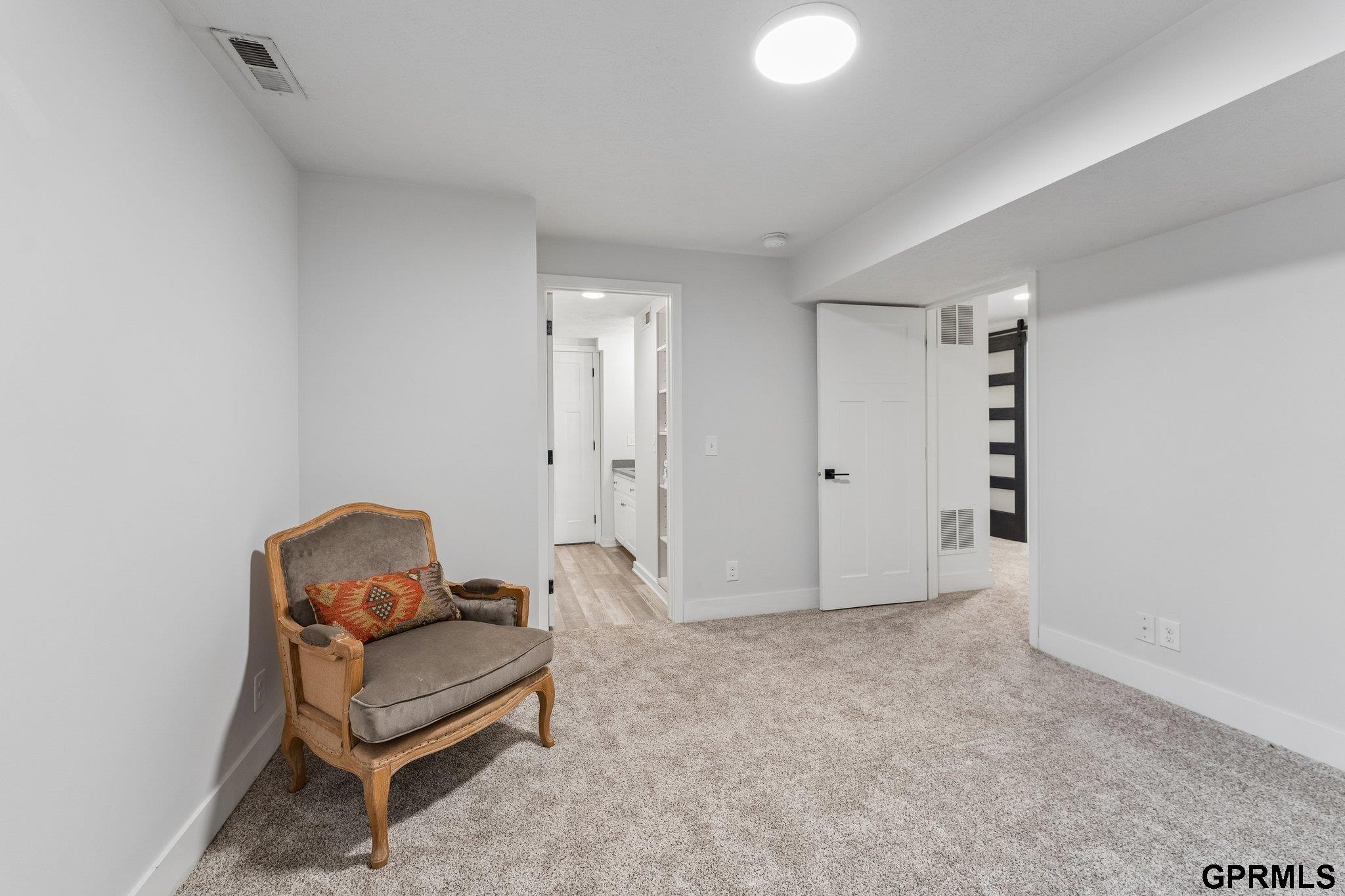 15718 Westchester Circle