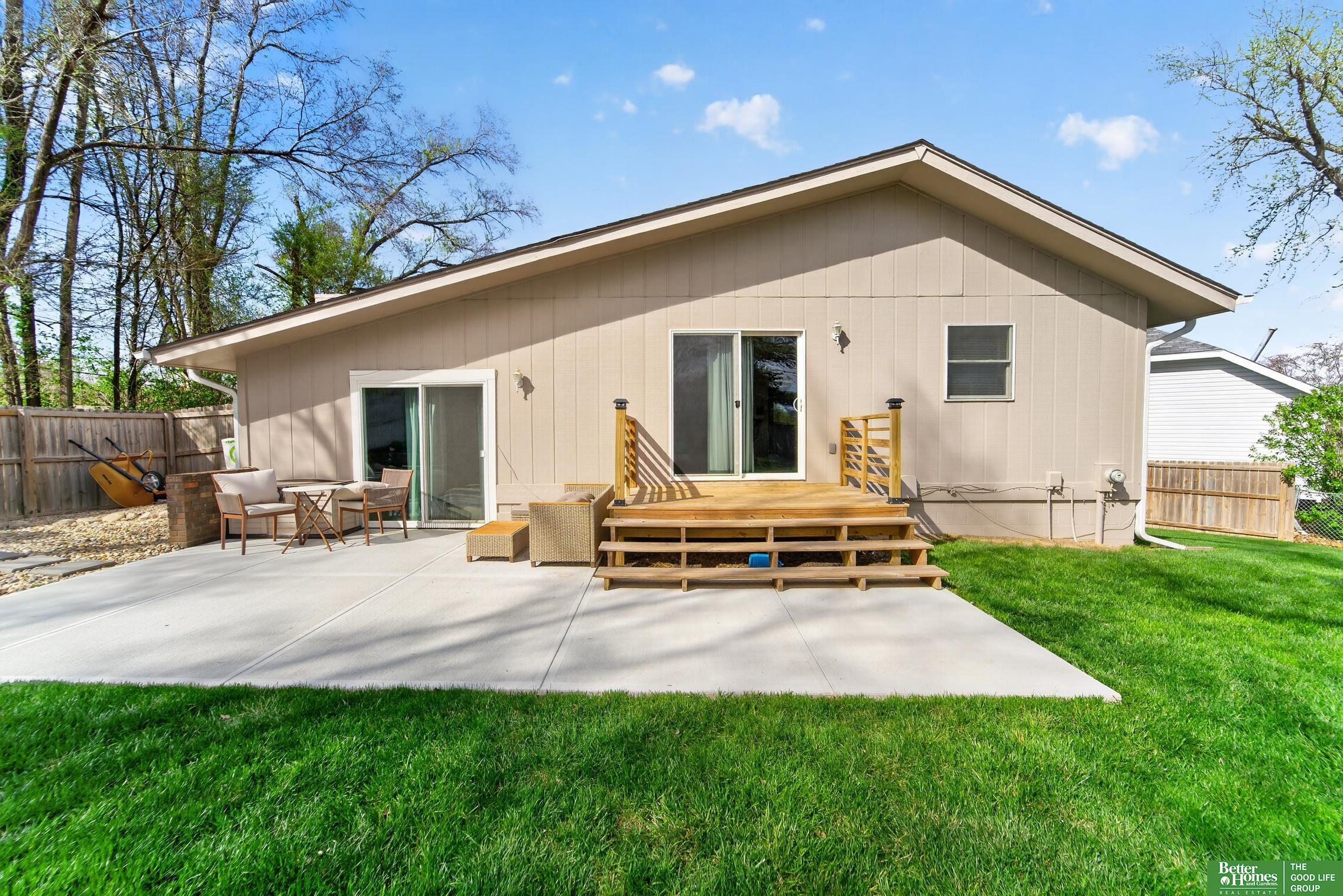5940 S 137th Circle