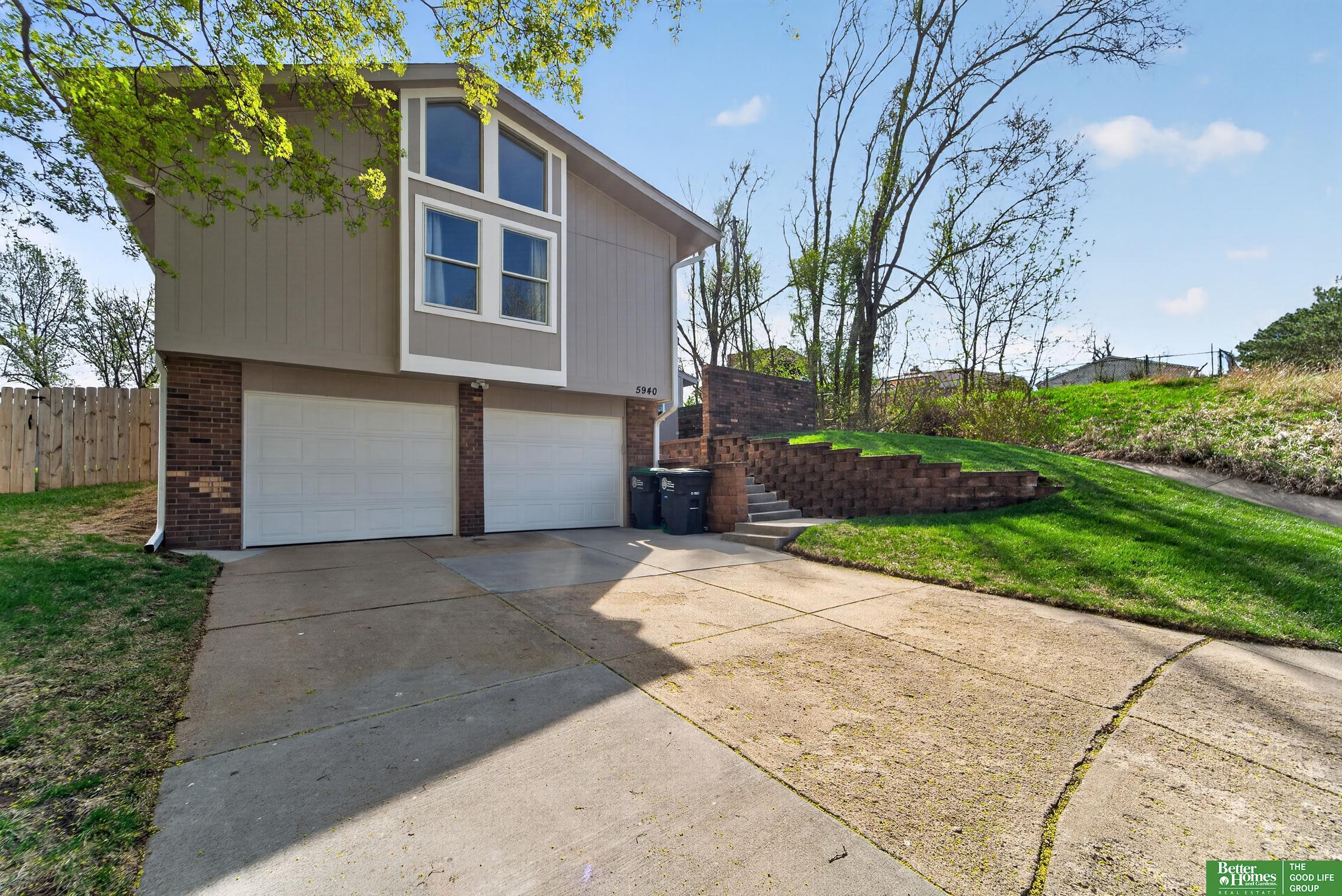 5940 S 137th Circle