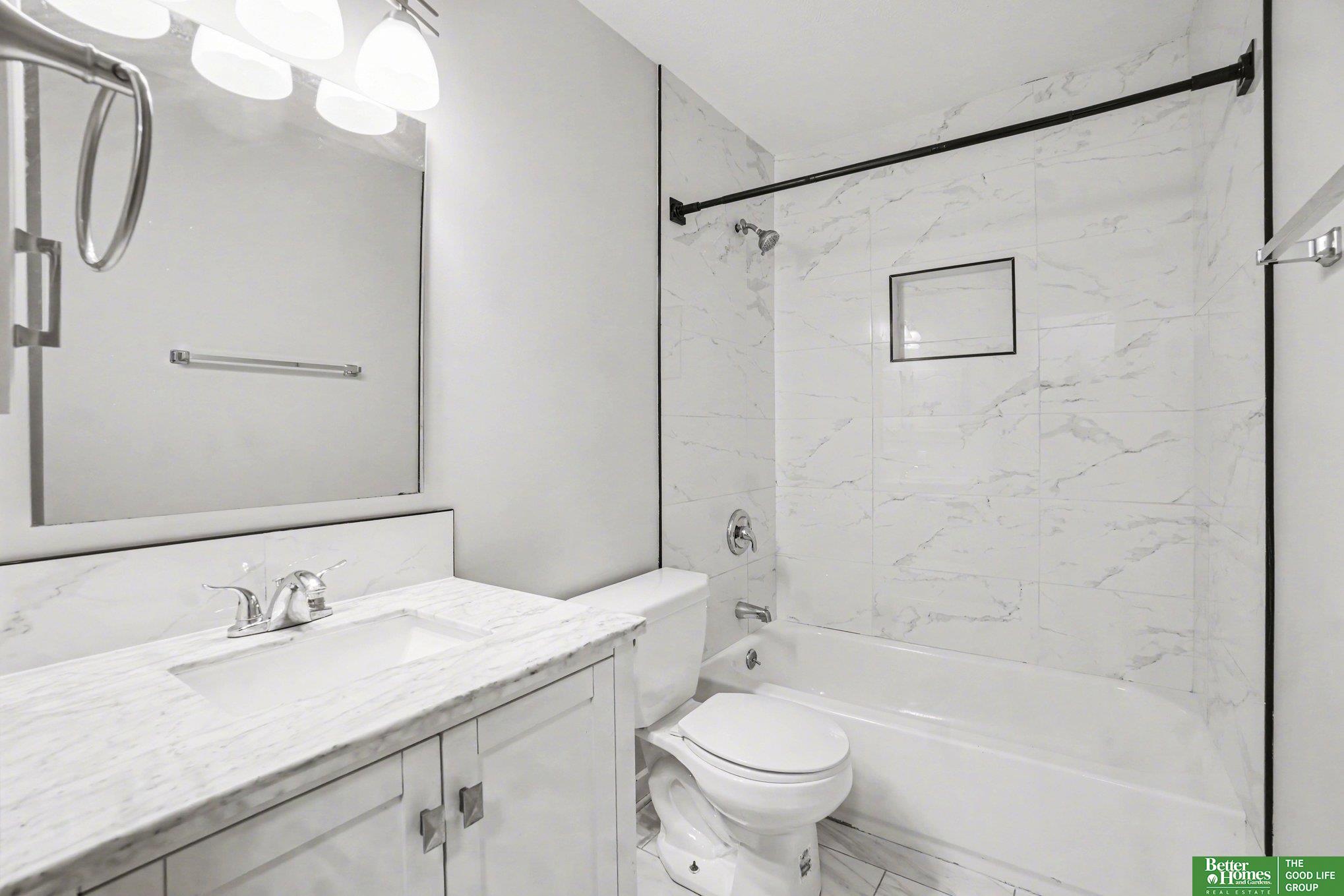 12962 Meredith Avenue
