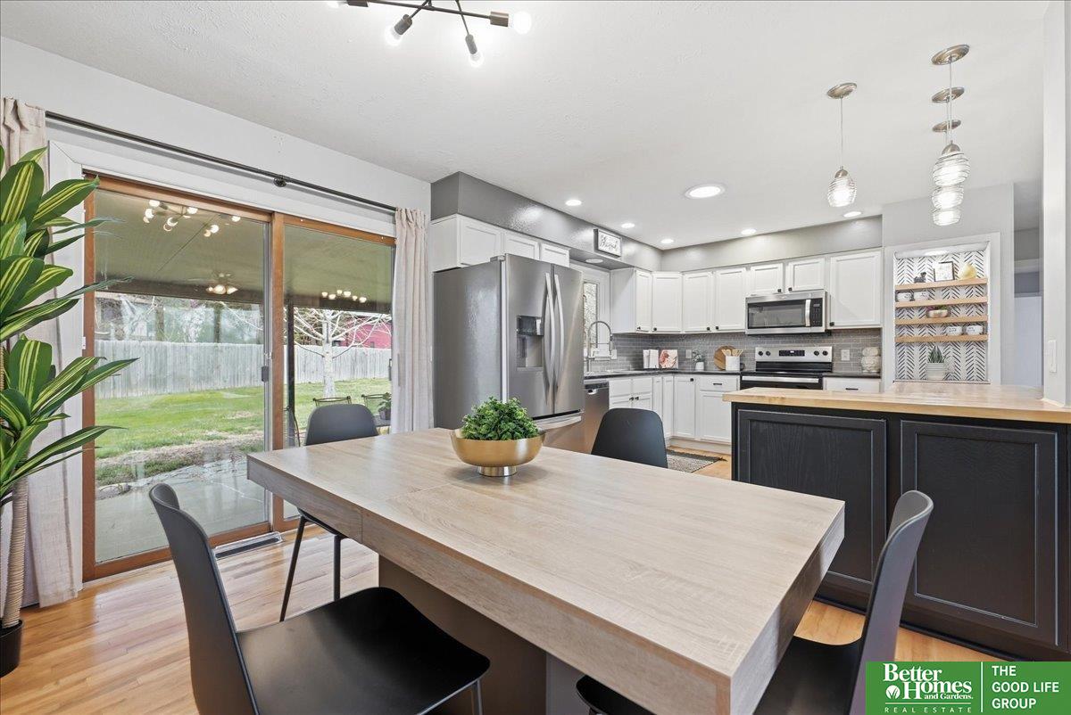 11324 Castelar Circle