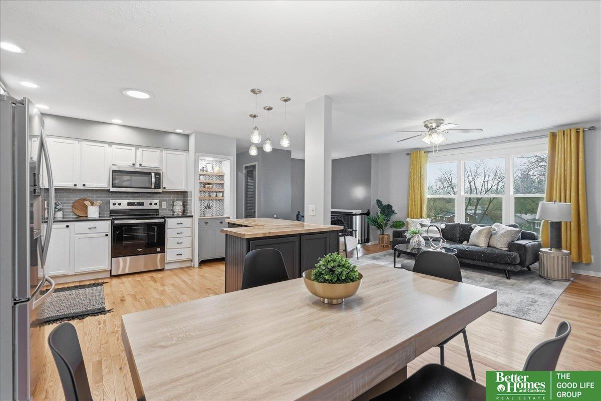 11324 Castelar Circle