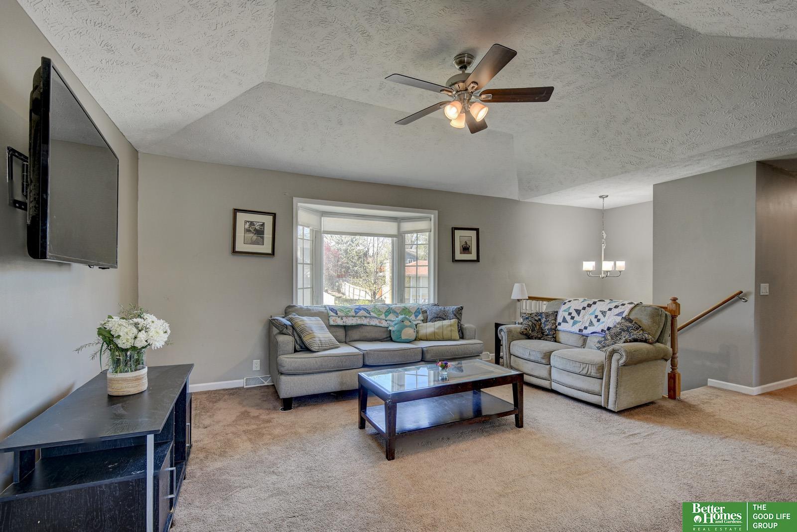 2105 N 129th Street