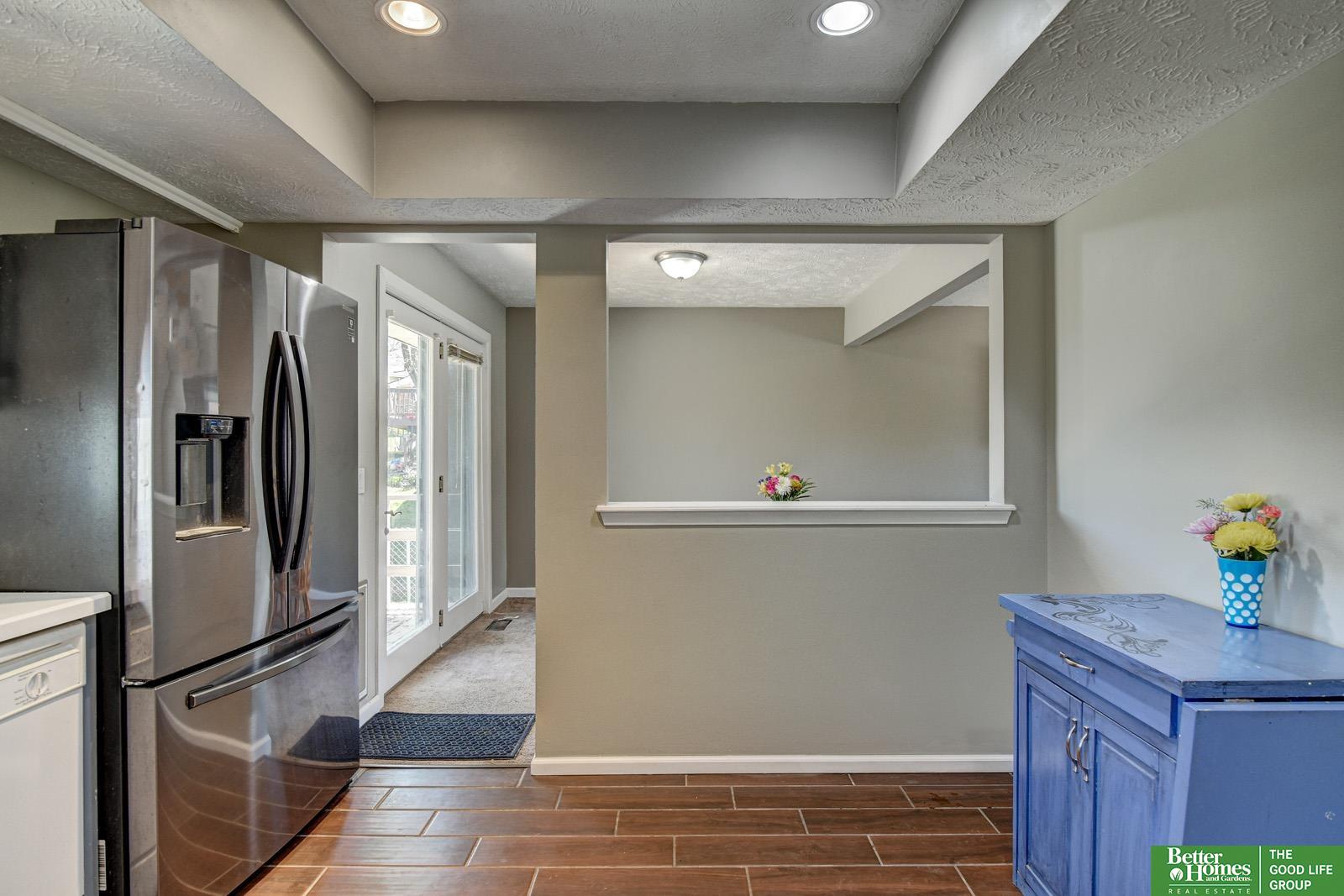 2105 N 129th Street