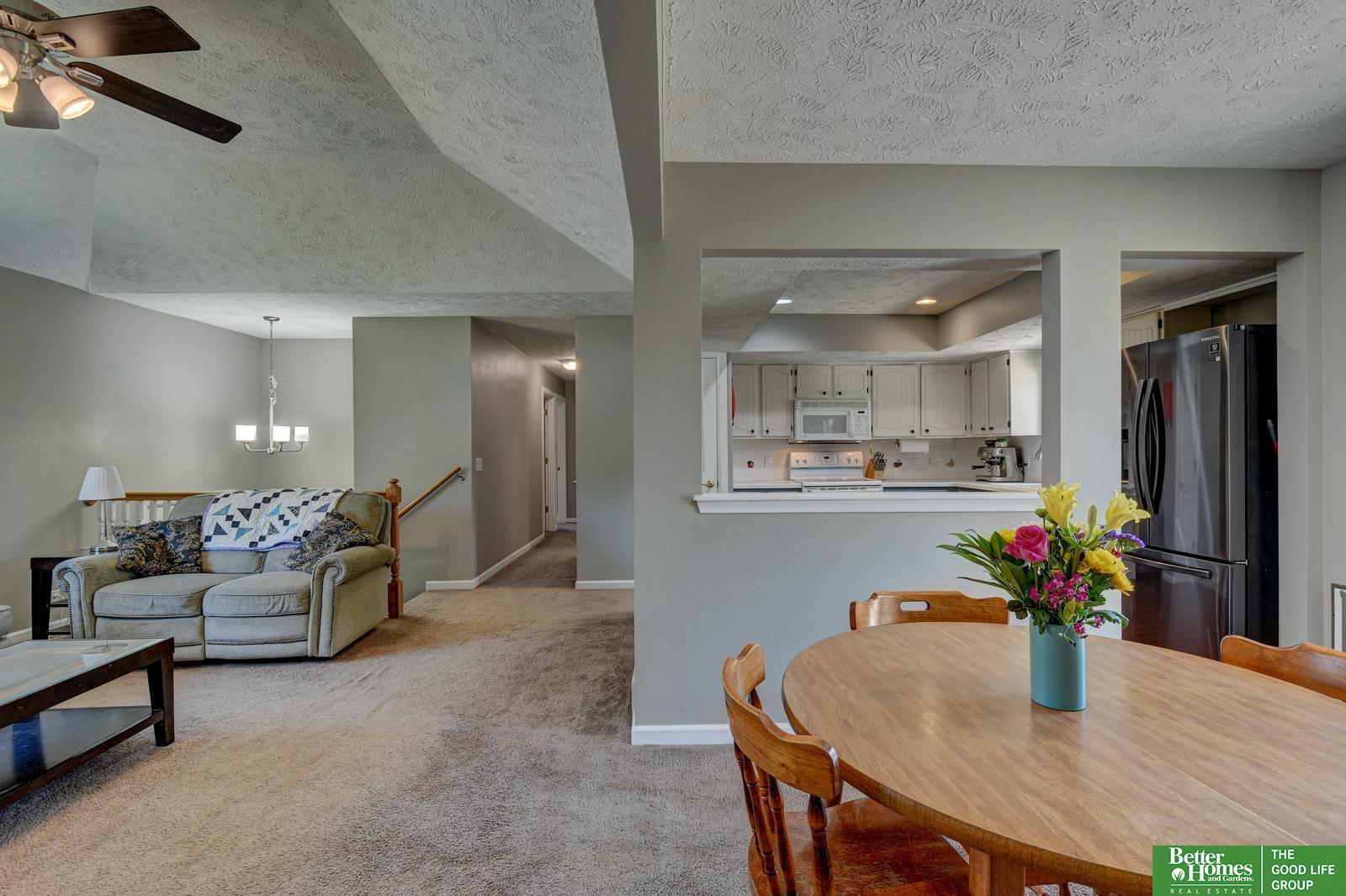 2105 N 129th Street