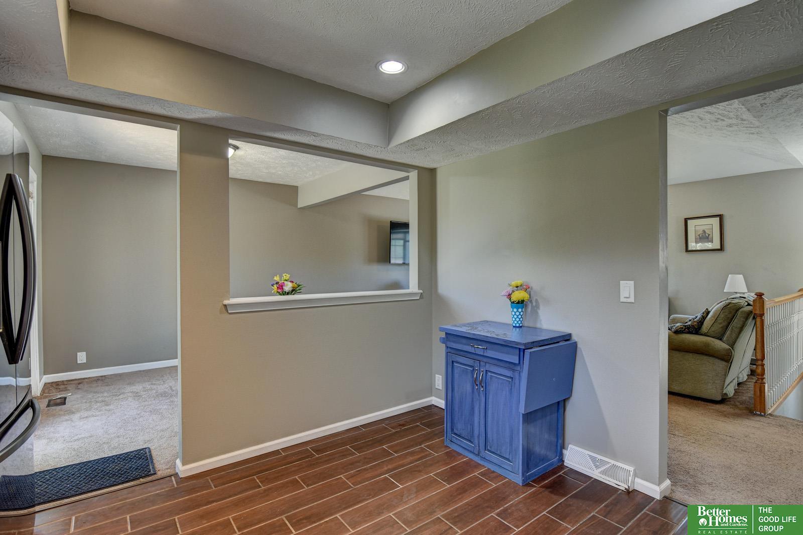 2105 N 129th Street