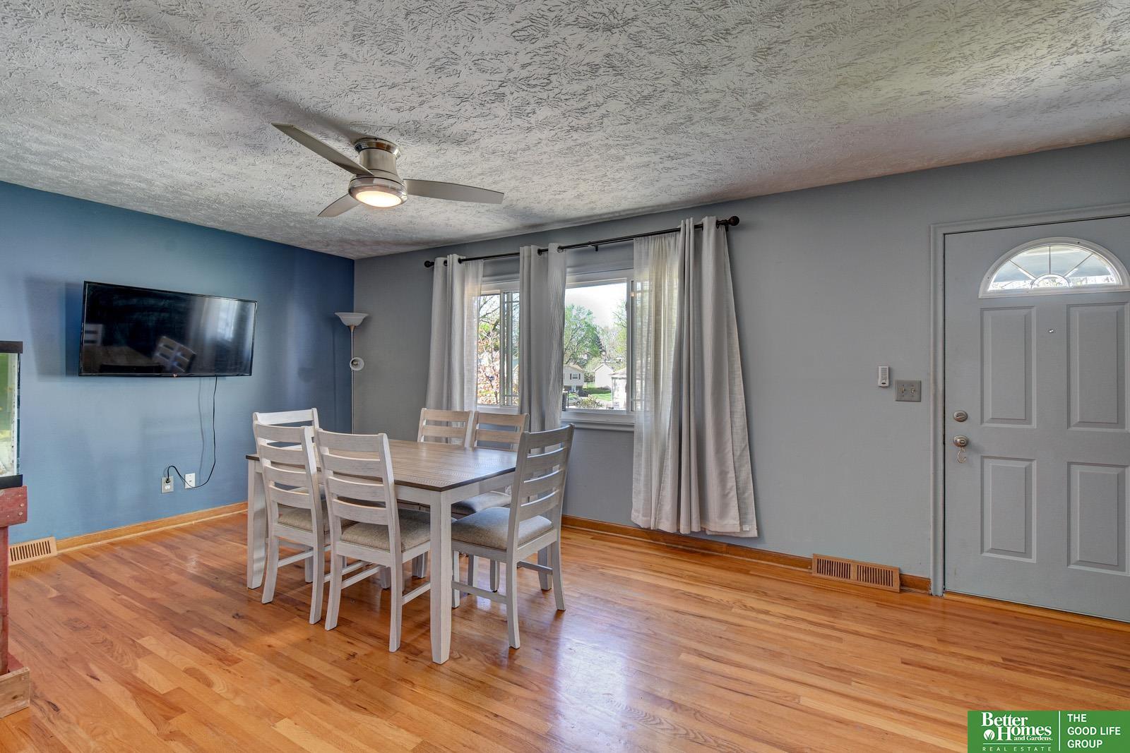 8812 Valley View Drive