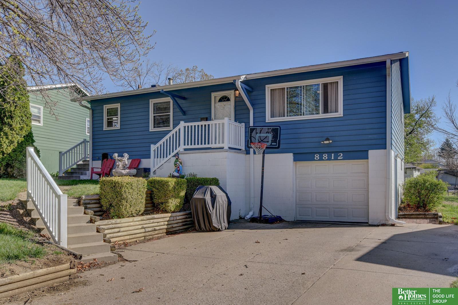 8812 Valley View Drive