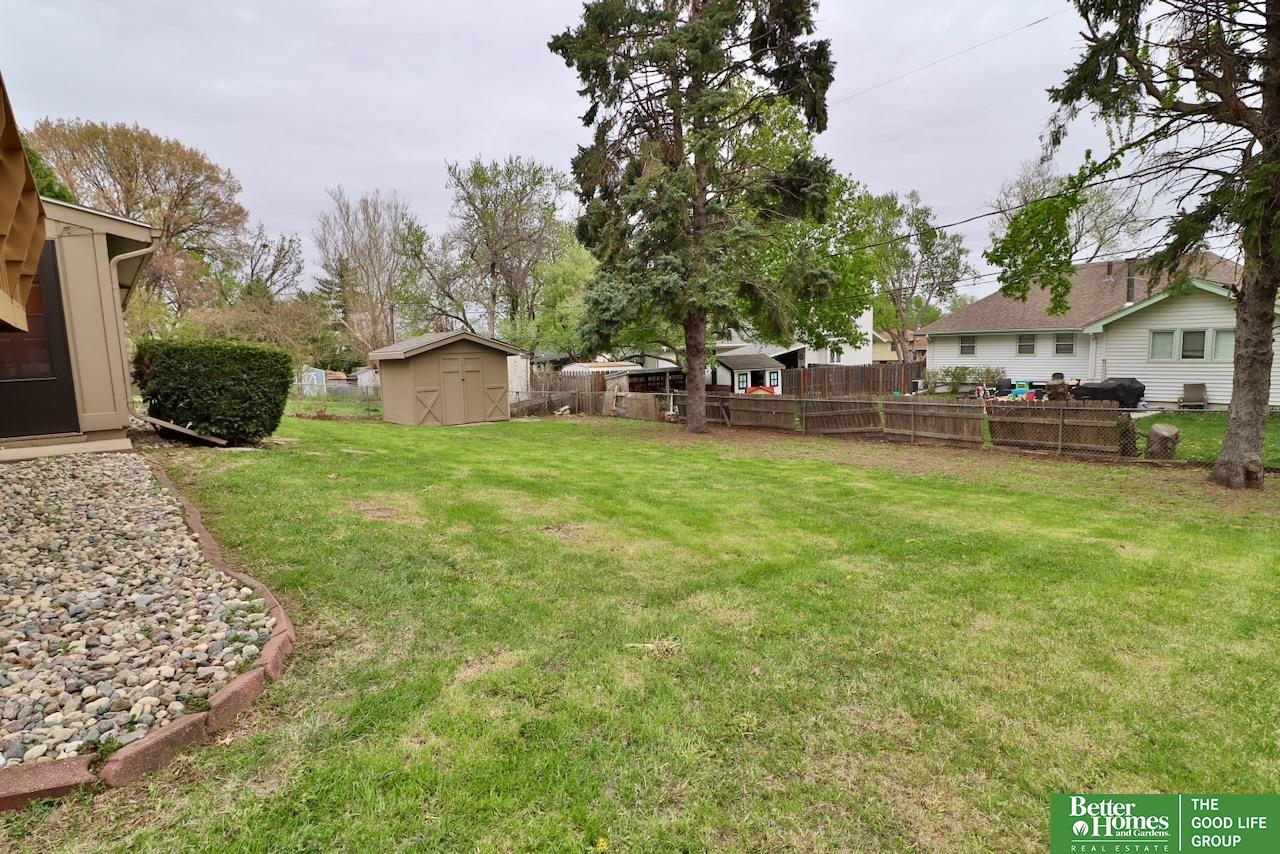 7105 Pine Drive