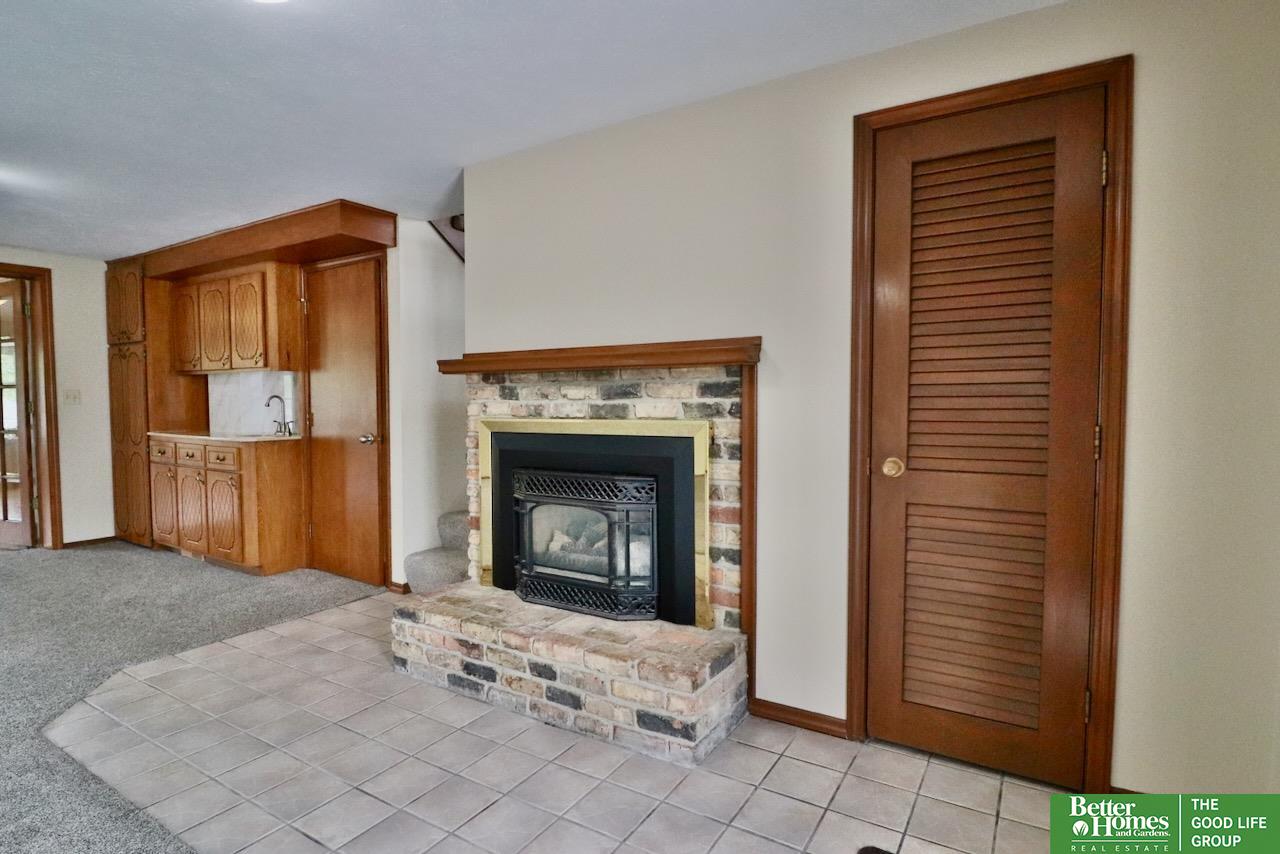 7105 Pine Drive