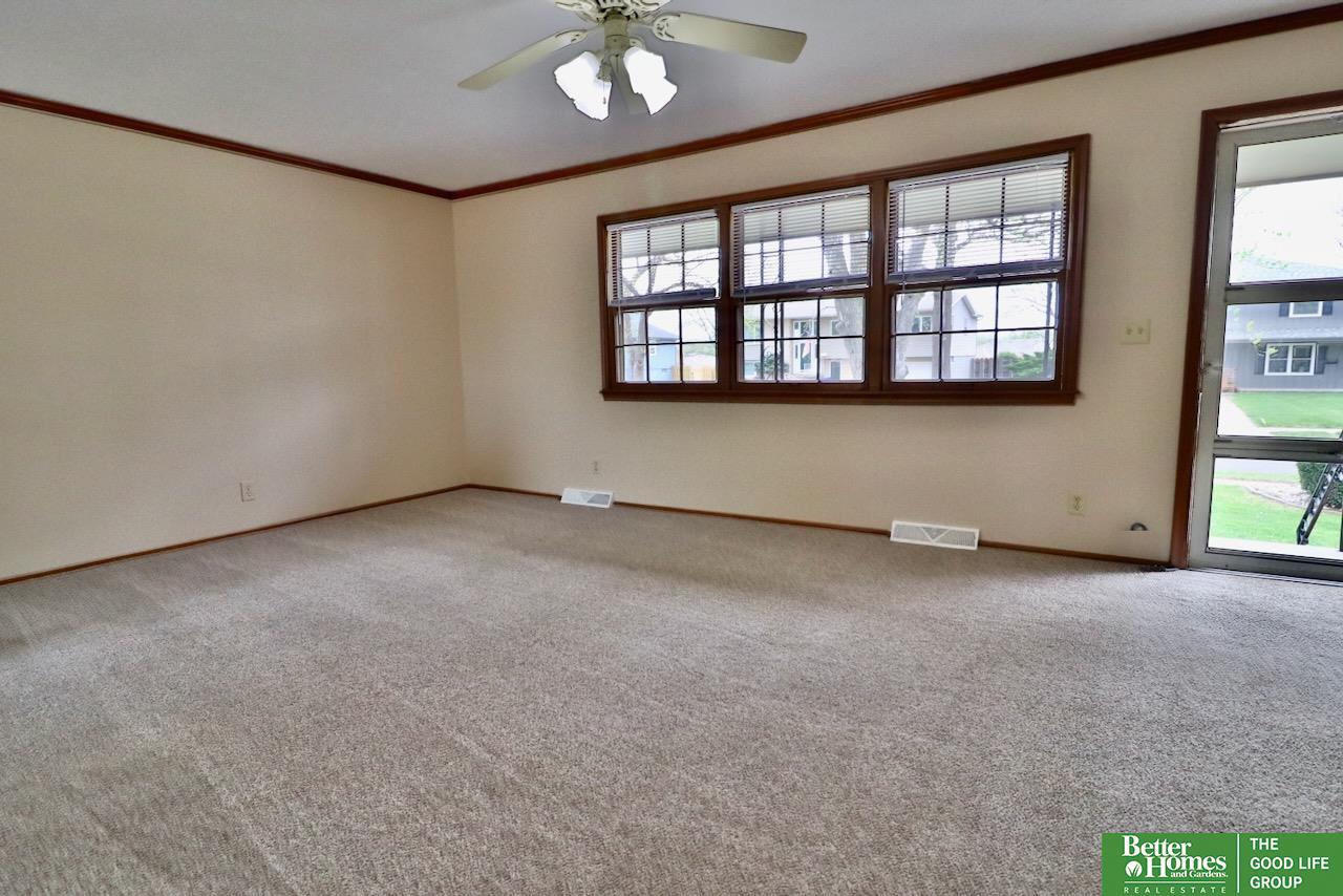 7105 Pine Drive