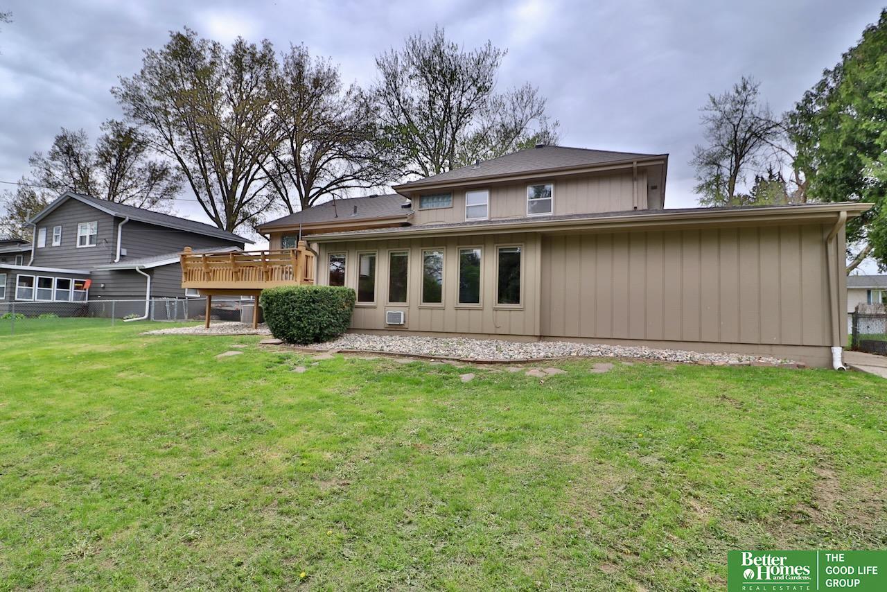 7105 Pine Drive
