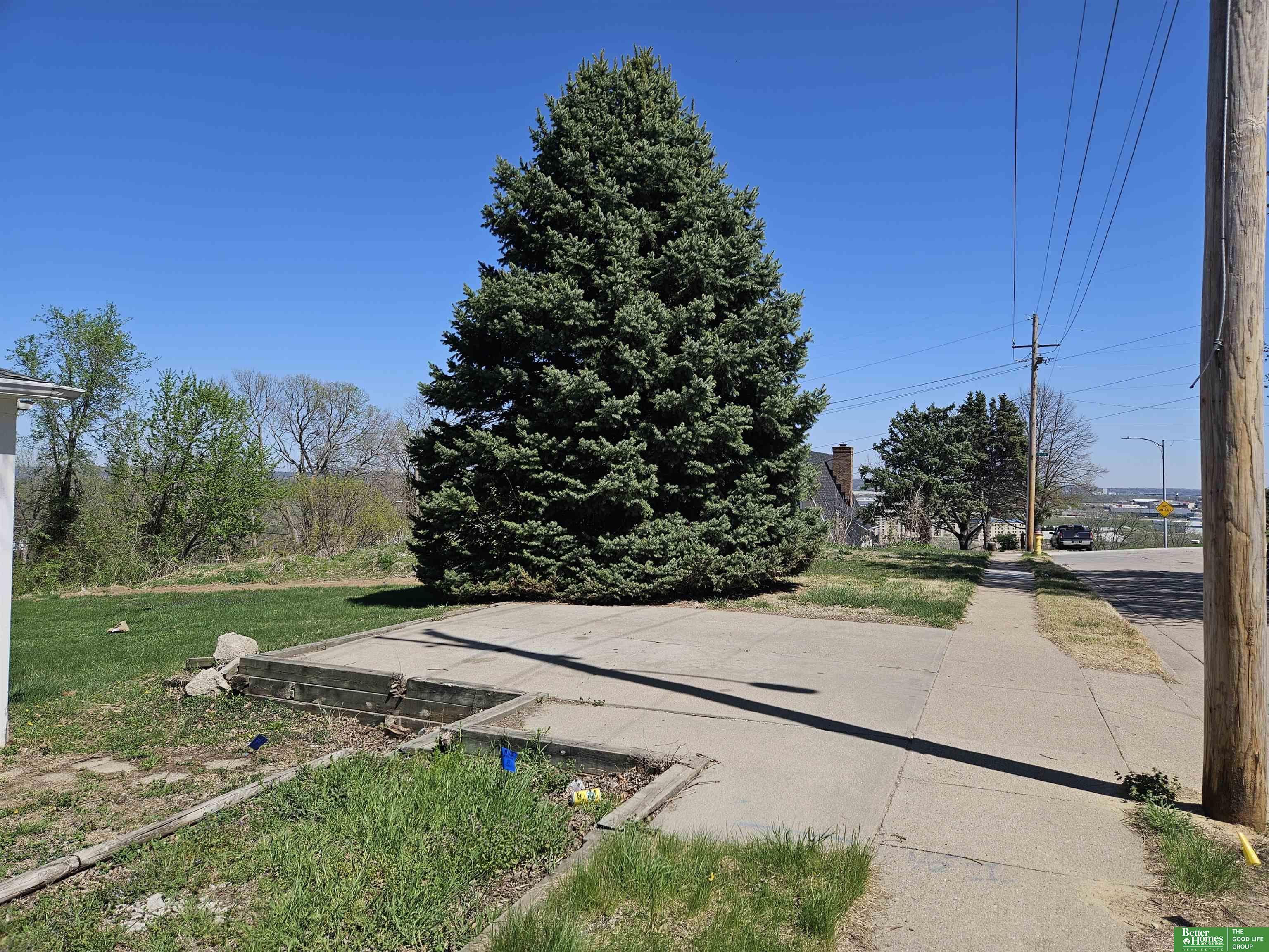 210 Cedar Street