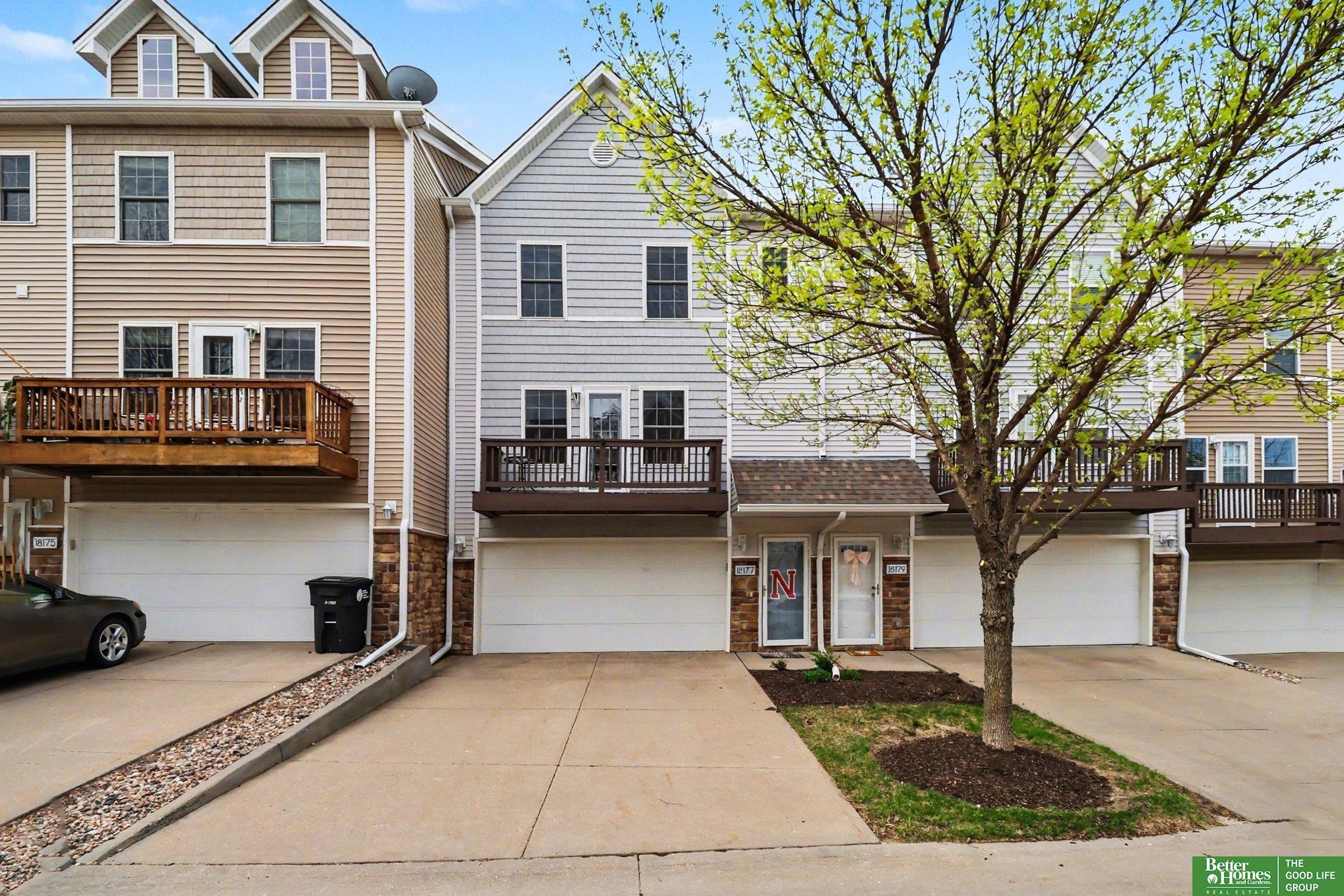 18177 Southdale Plaza