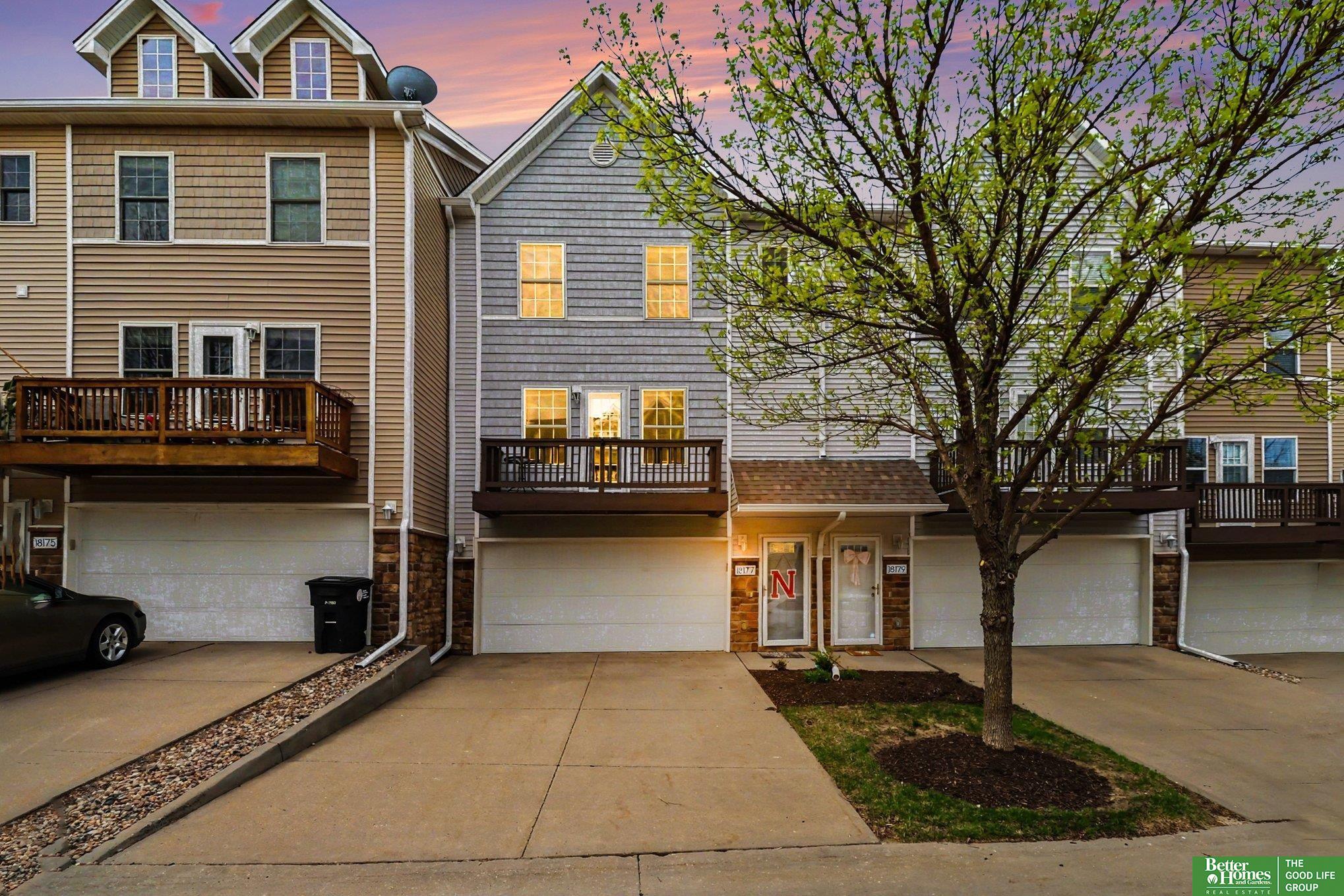 18177 Southdale Plaza