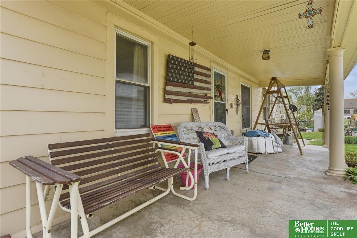 3015 Grebe Street