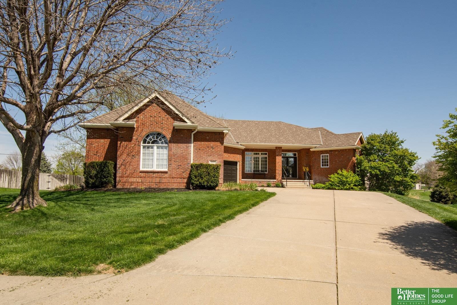 17402 augusta Circle