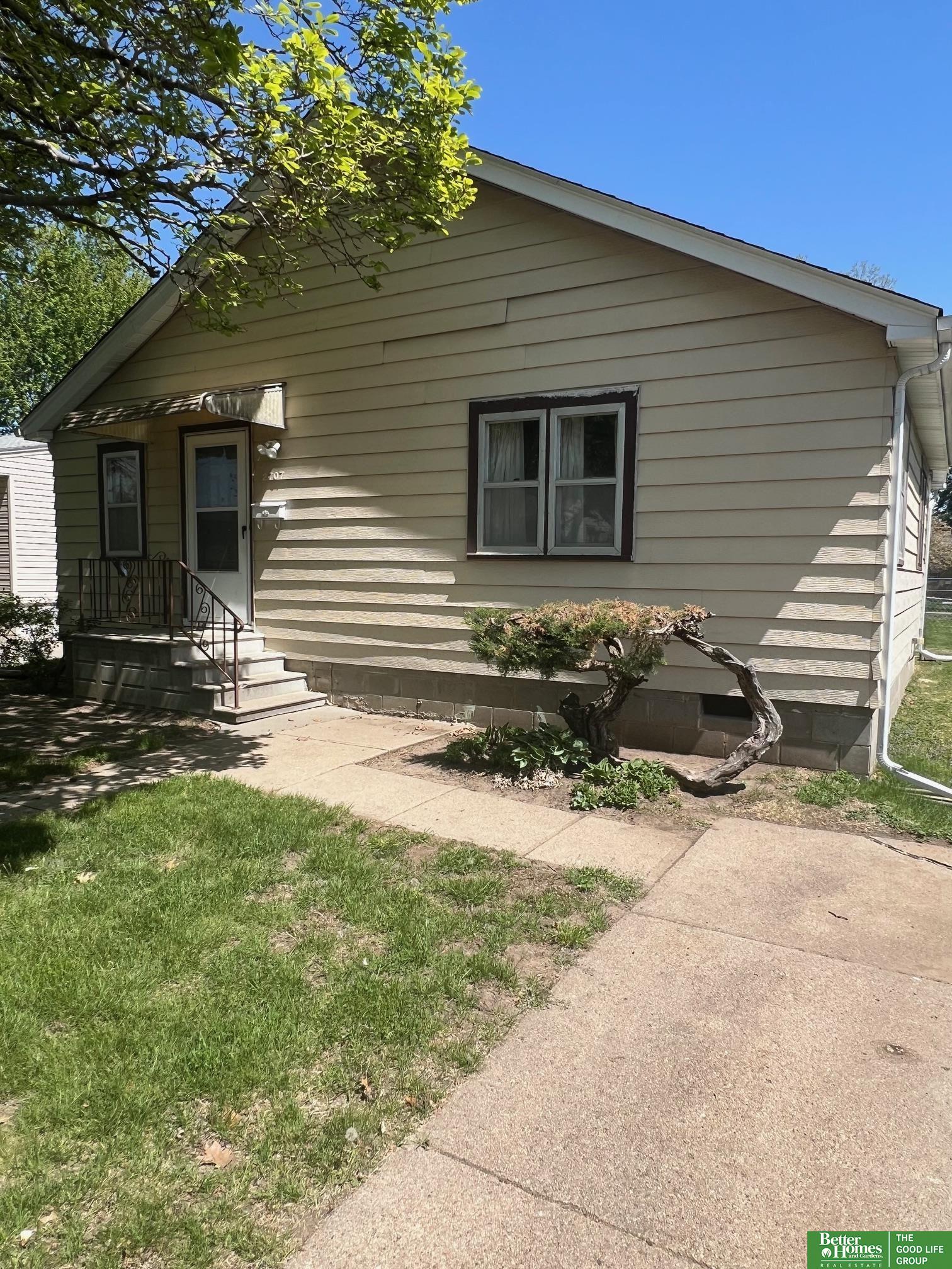 2707 Calhoun Street