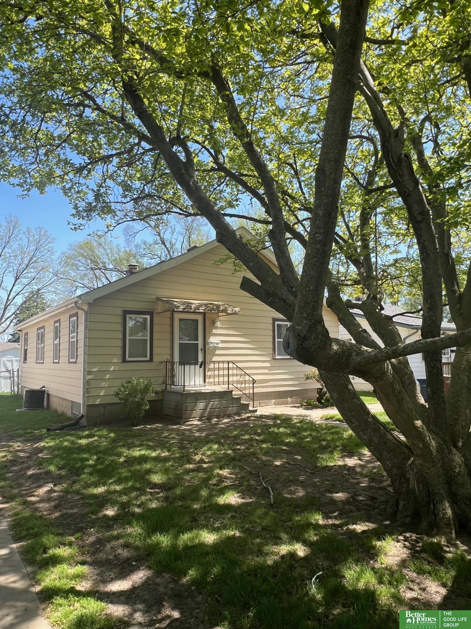 2707 Calhoun Street