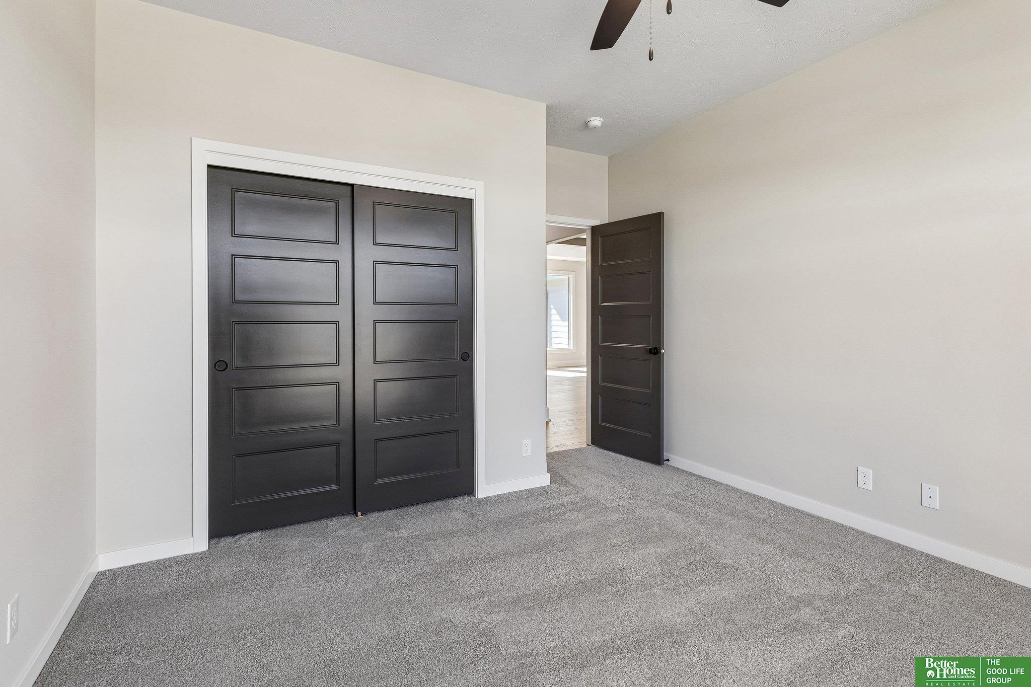 12375 lake Vista Drive