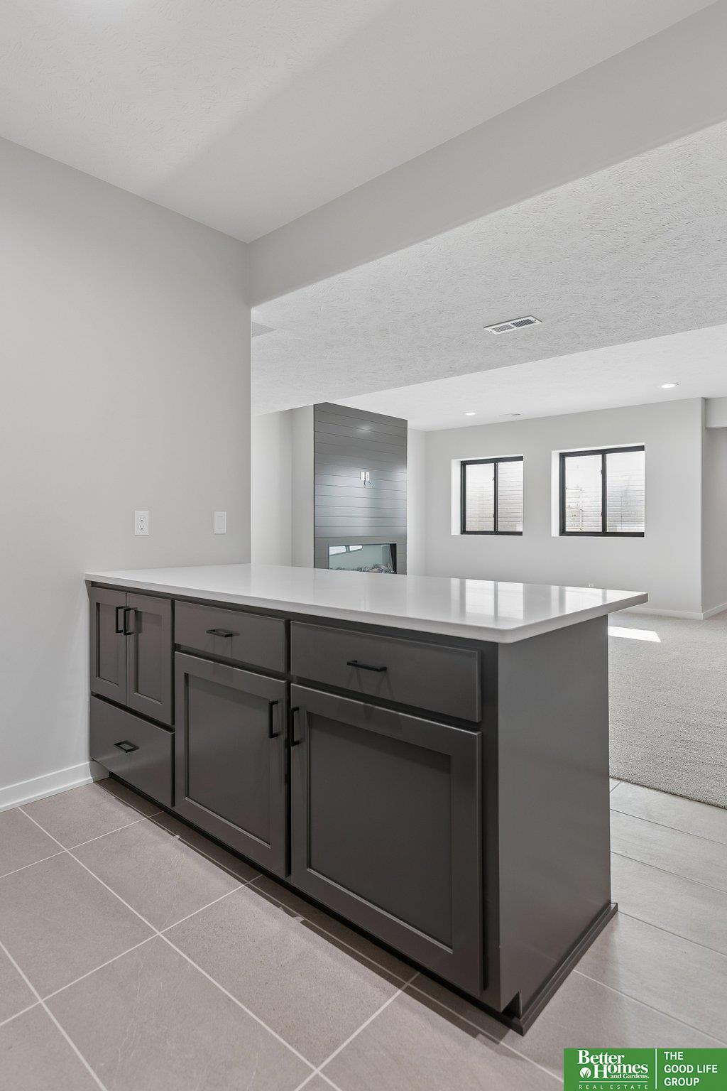 12375 lake Vista Drive
