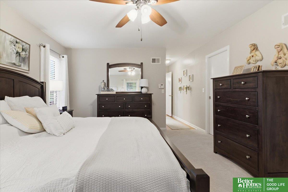 707 Parkwood Lane