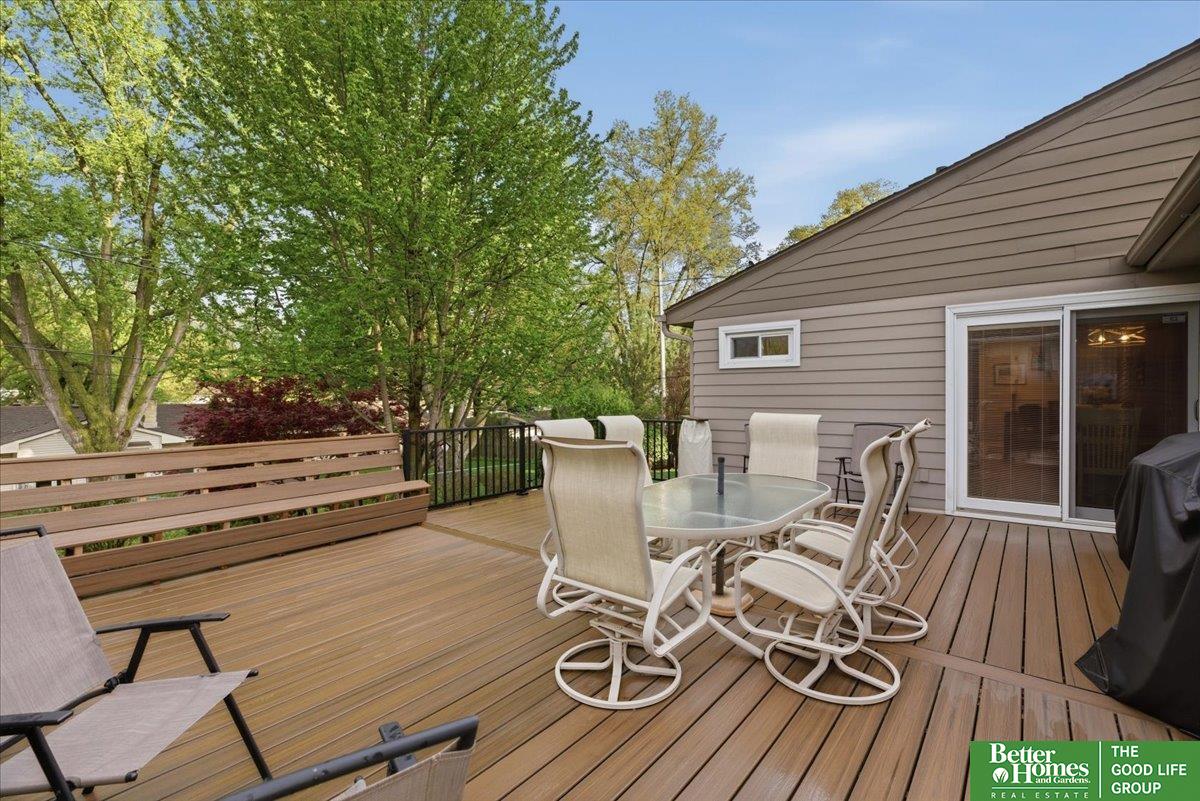 707 Parkwood Lane