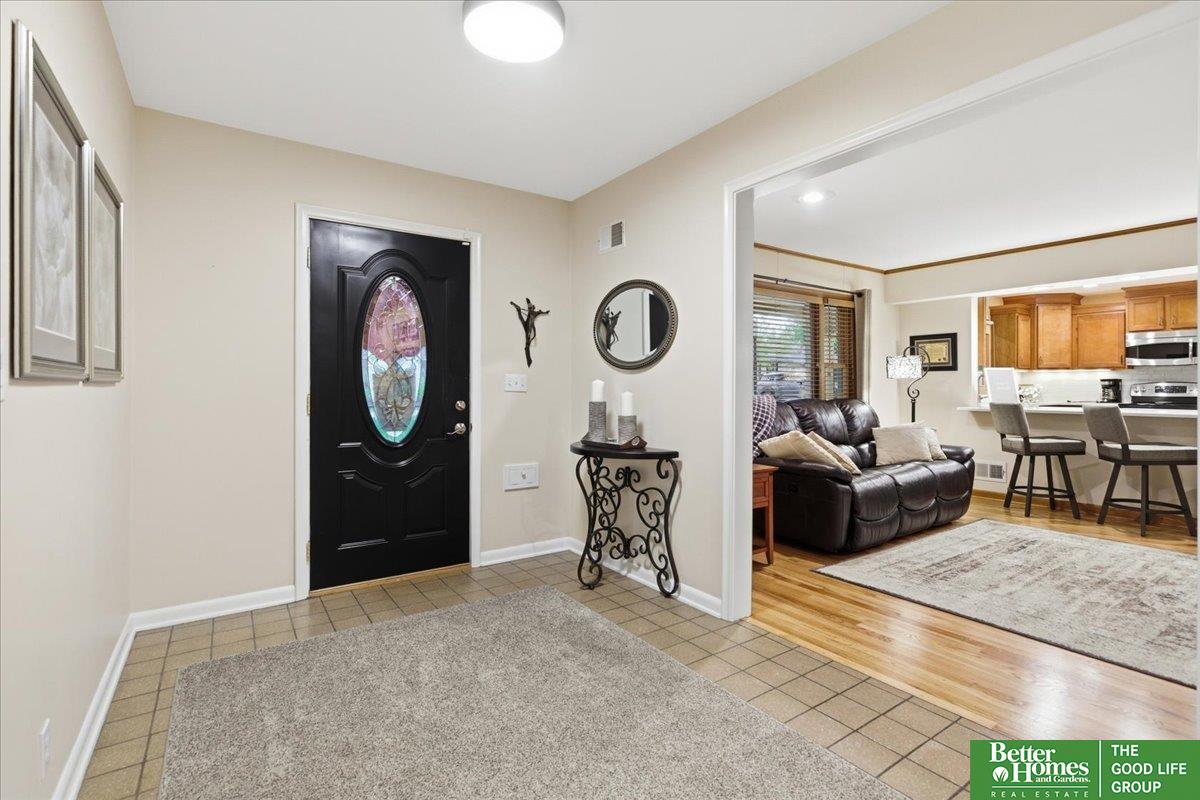 707 Parkwood Lane