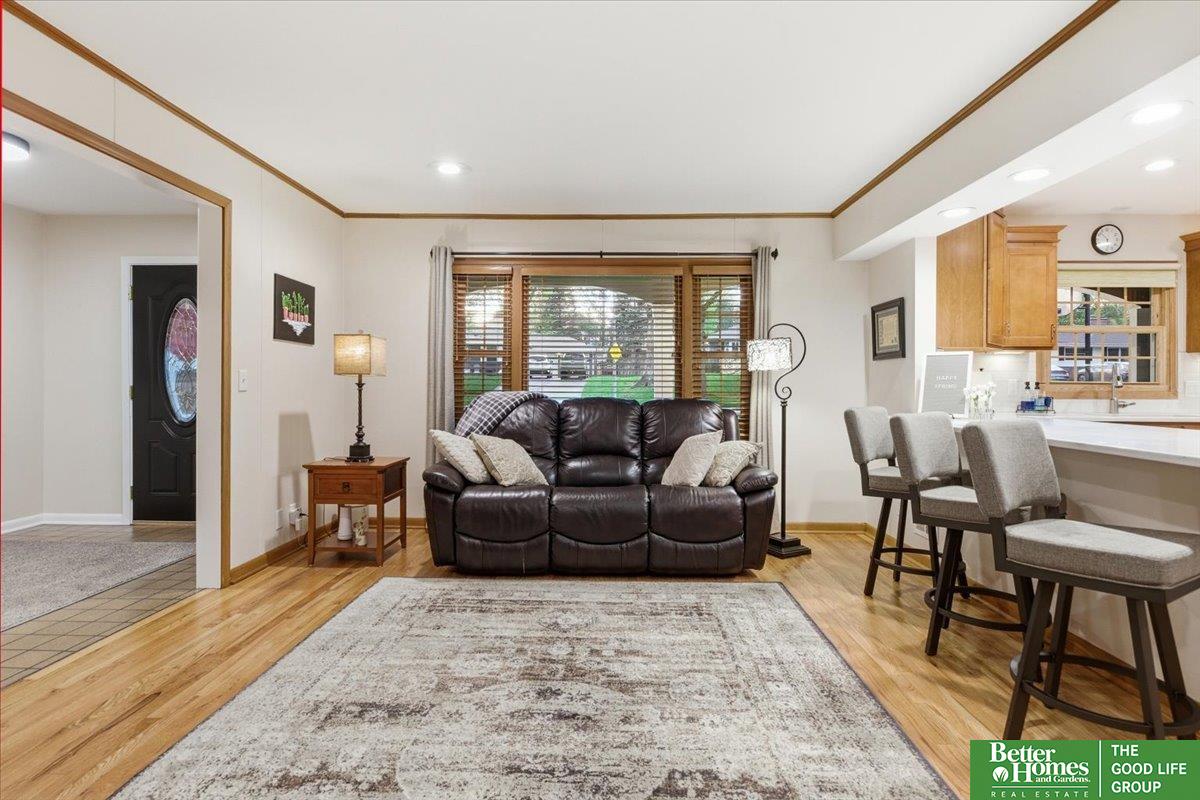 707 Parkwood Lane