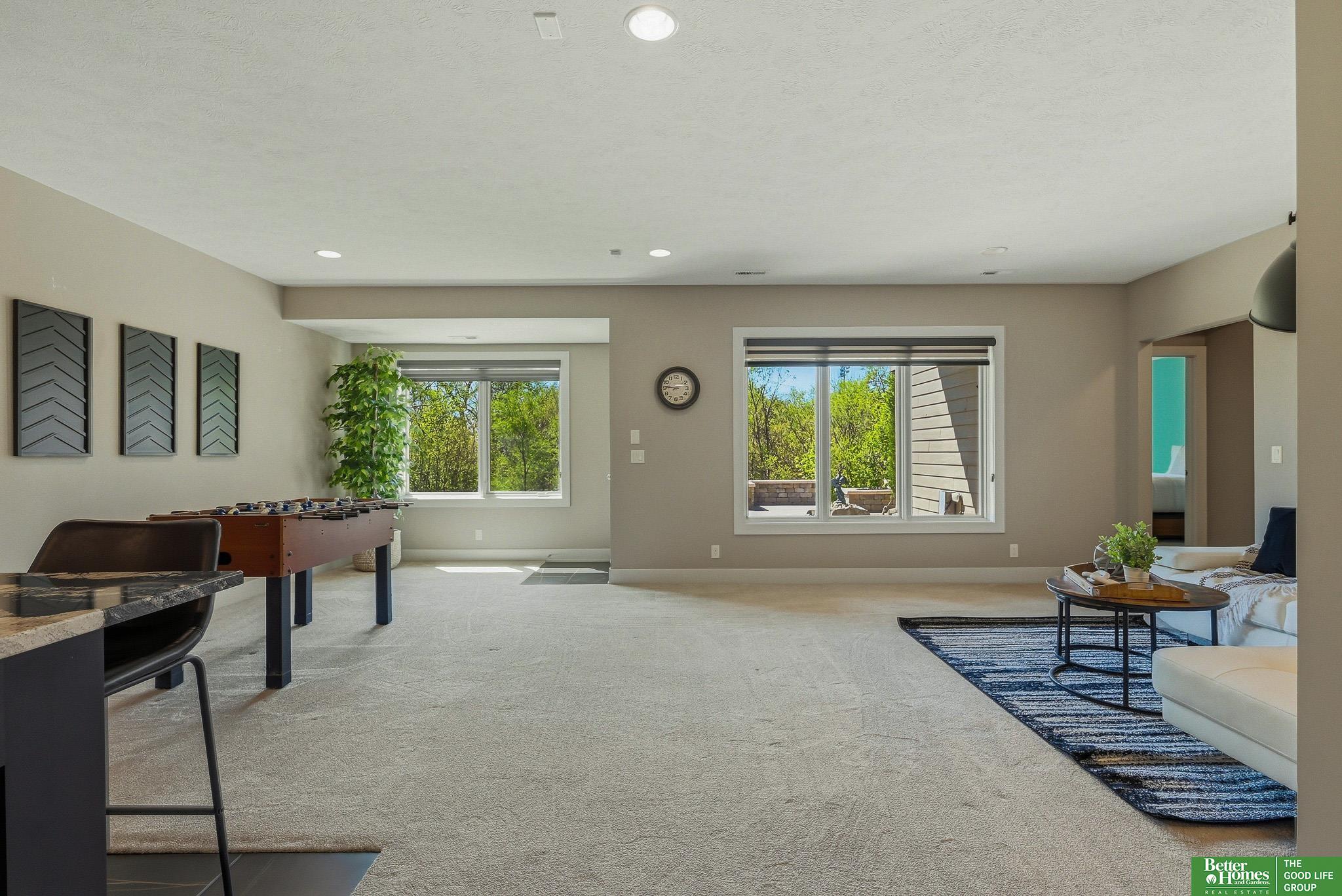 1426 S 200th Circle