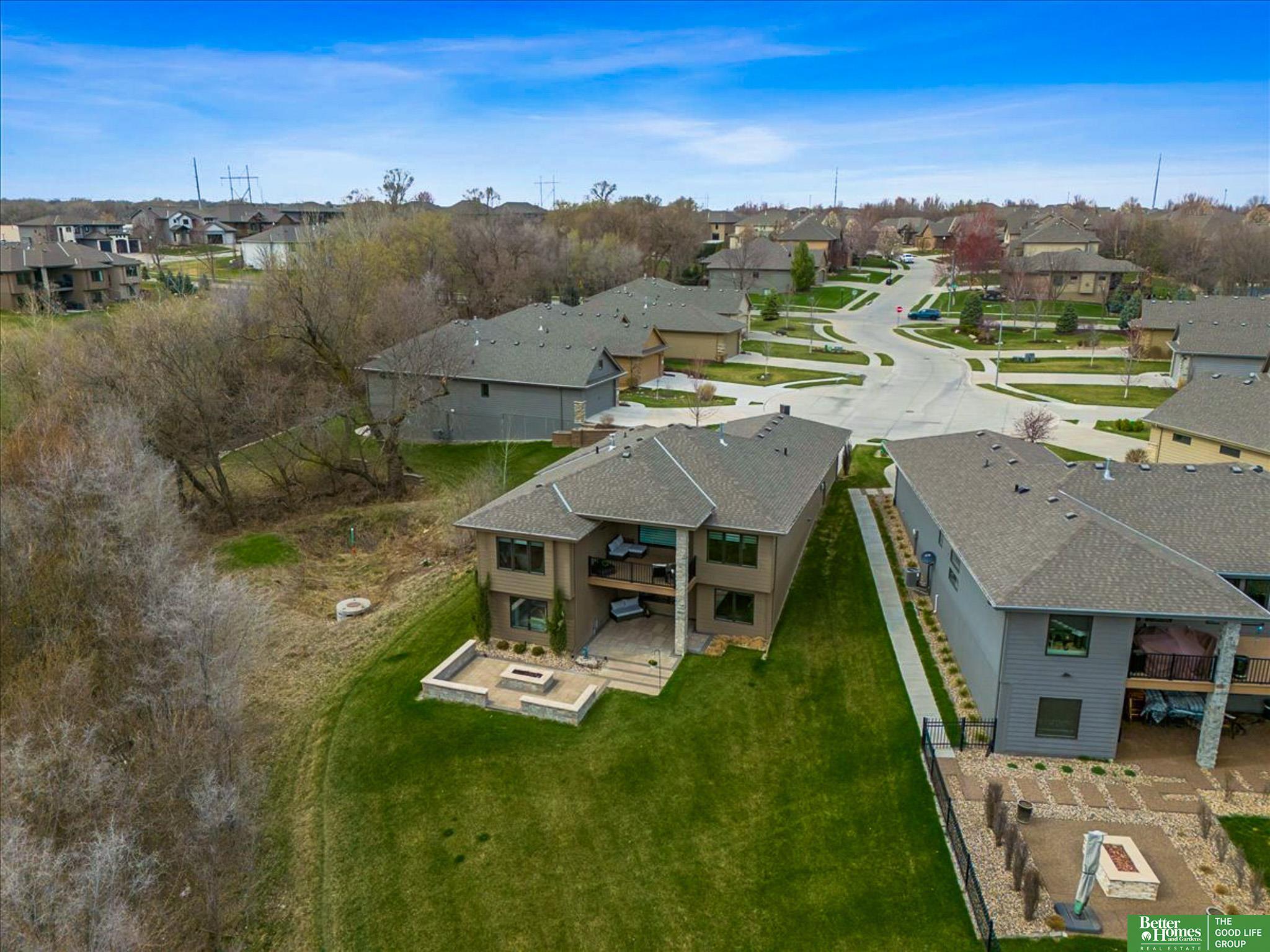 1426 S 200th Circle