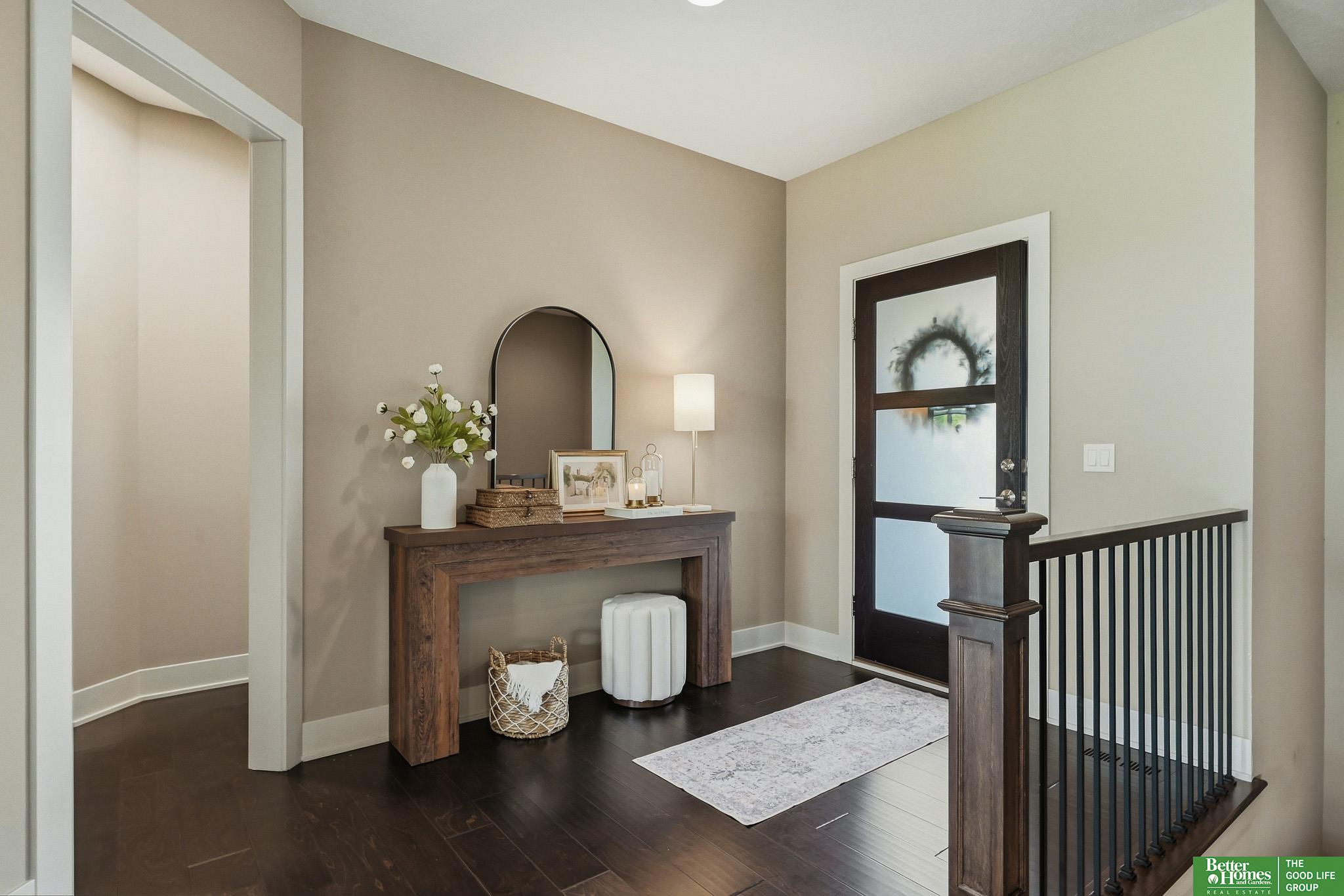 1426 S 200th Circle