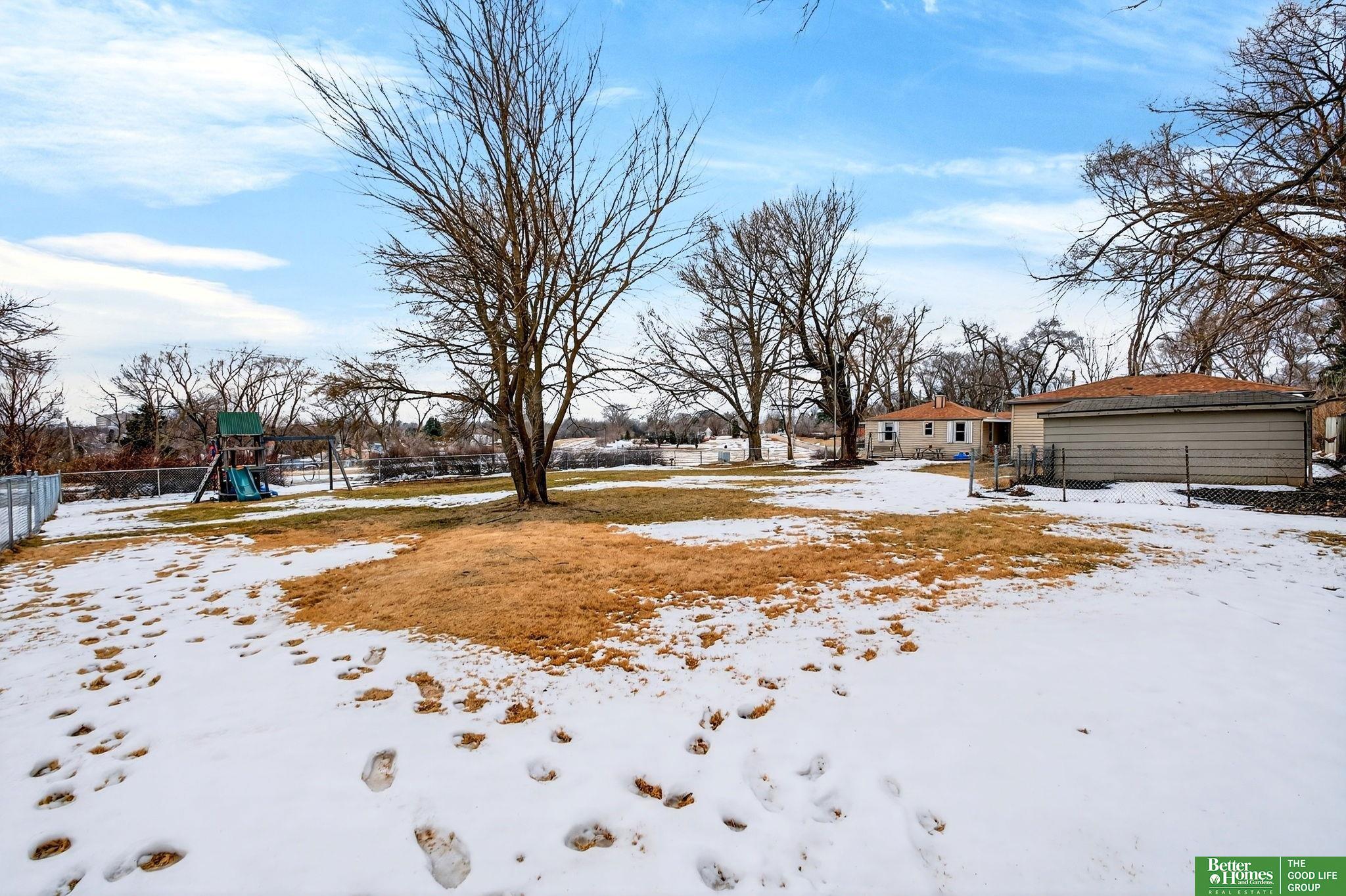 6923 N 60th Street