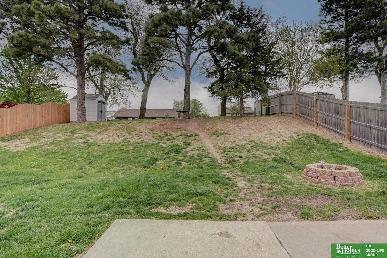 718 Cedar View Circle