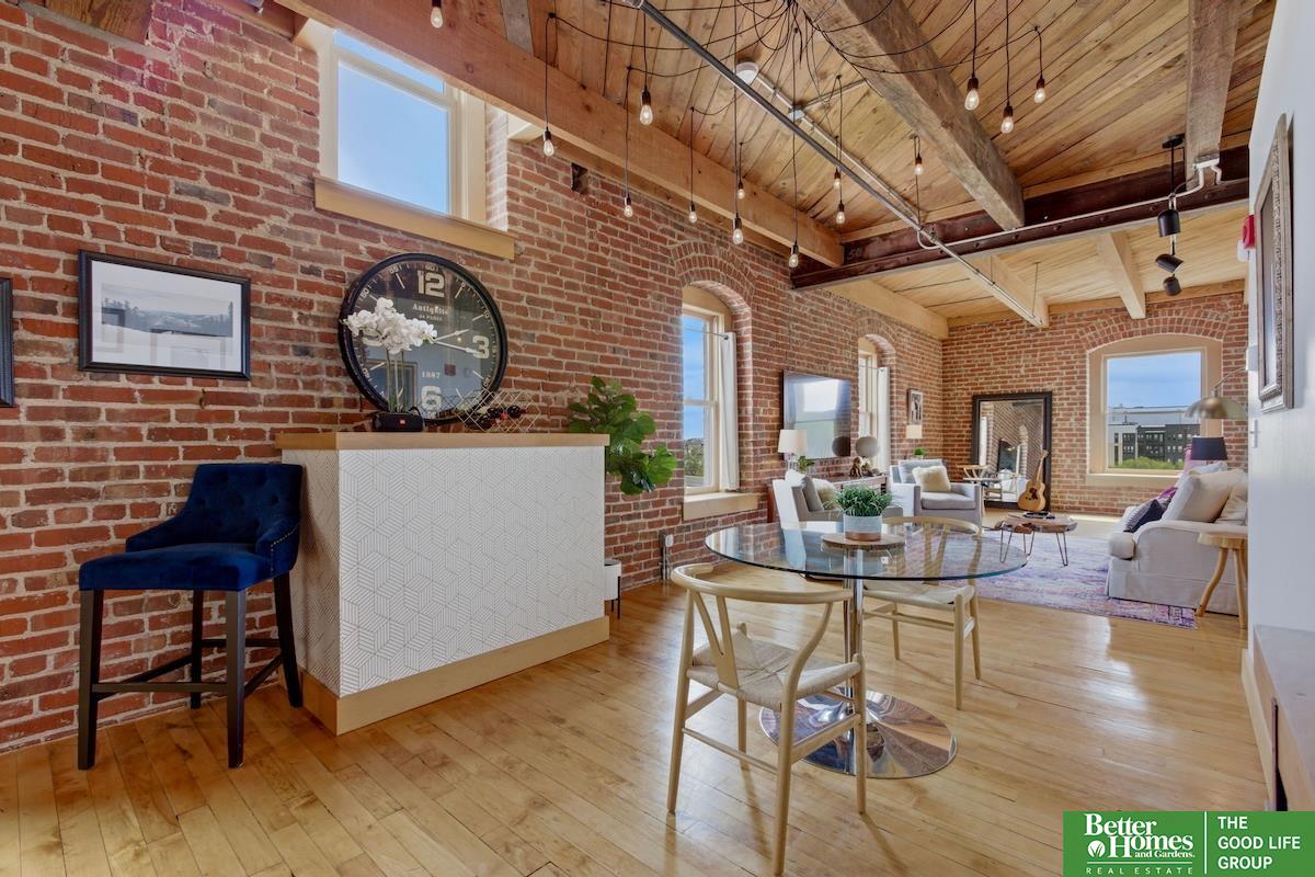 105 S 9 Street # 507