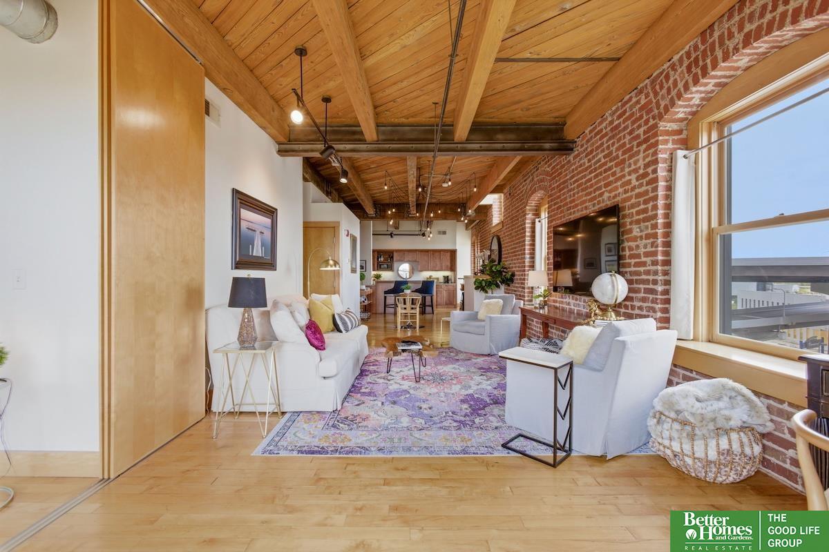 105 S 9 Street # 507