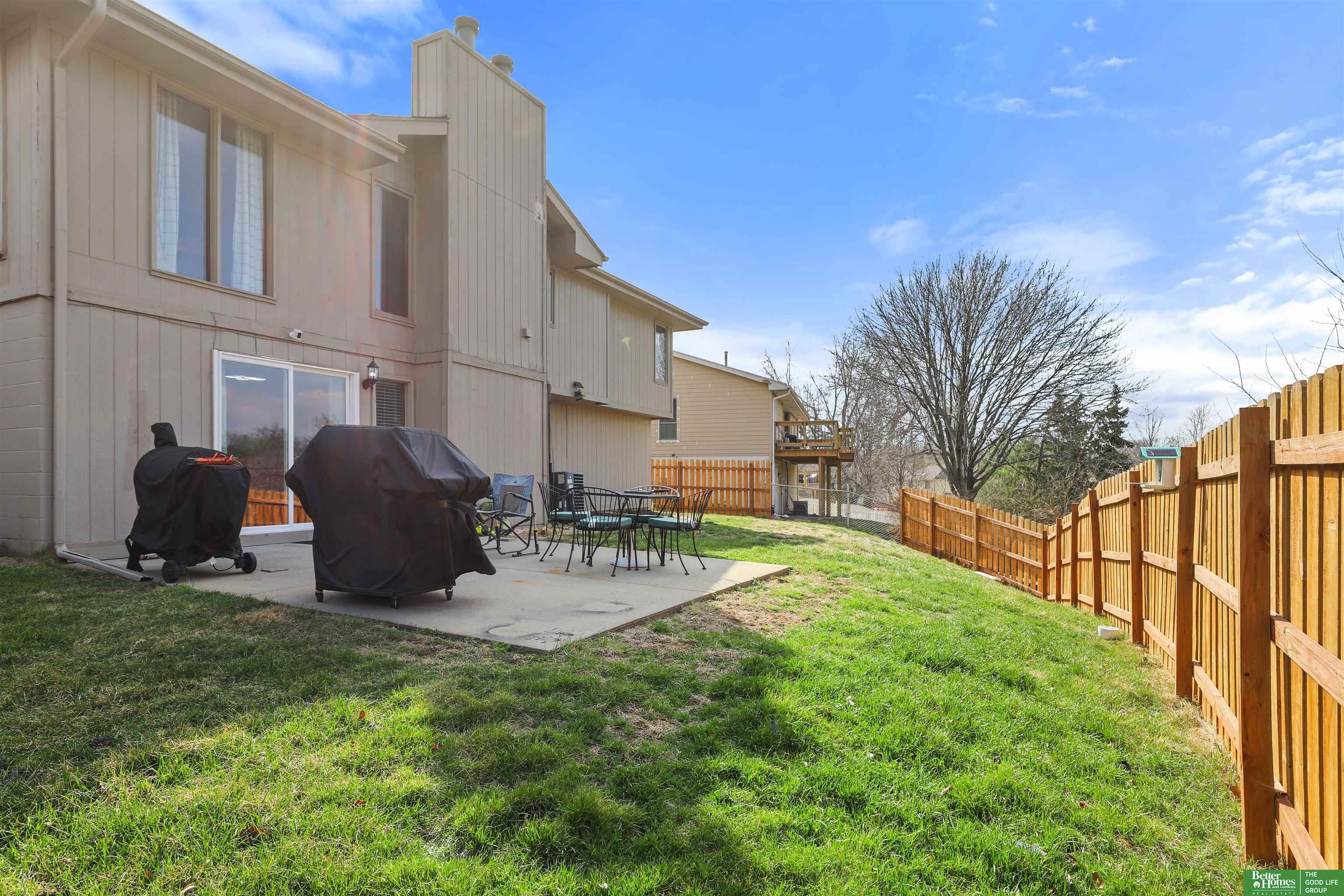 1874 N 153rd Plaza
