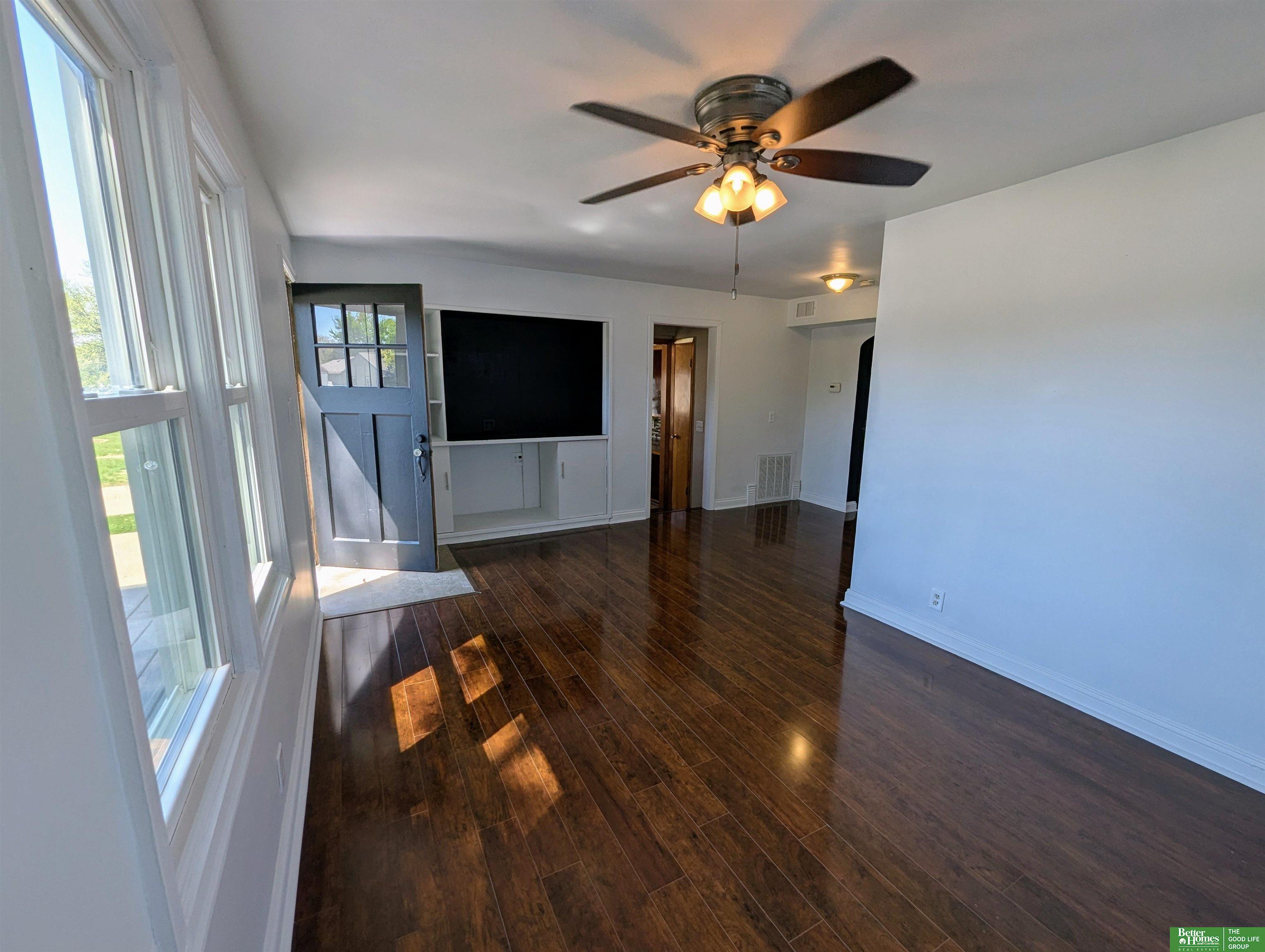 308 E Mission Avenue