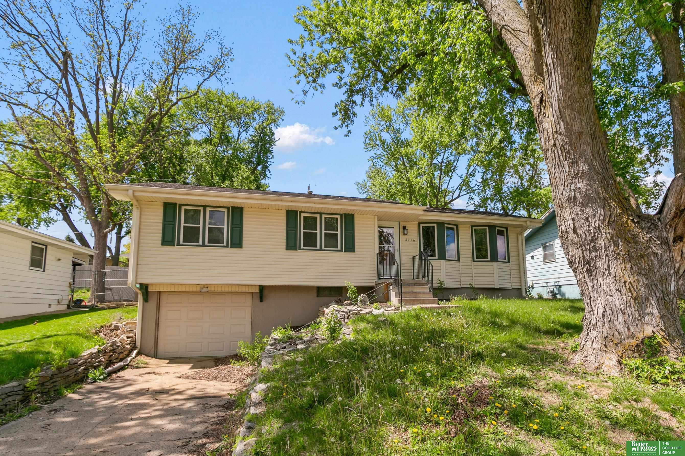 4216 N 91st Street