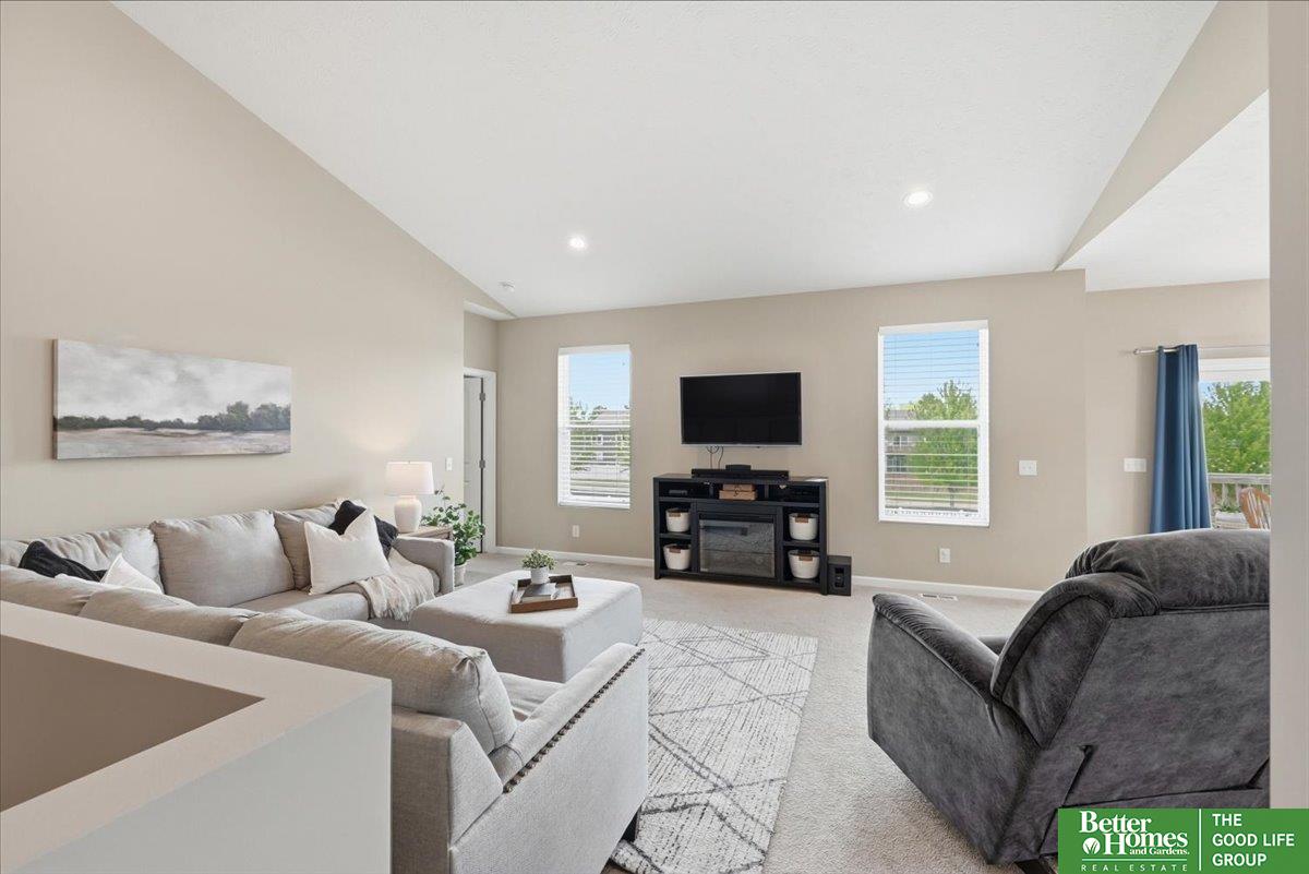 21126 Castlerock Lane