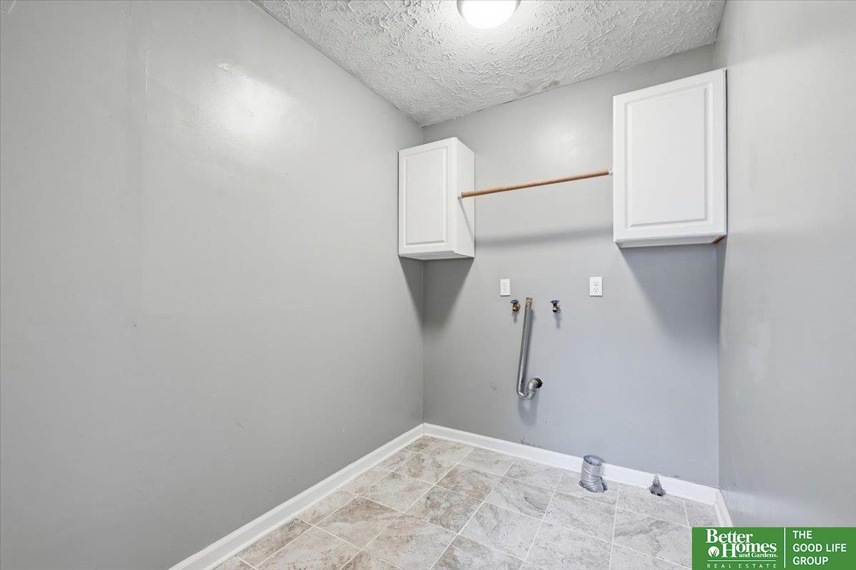 1114 Hackney Drive