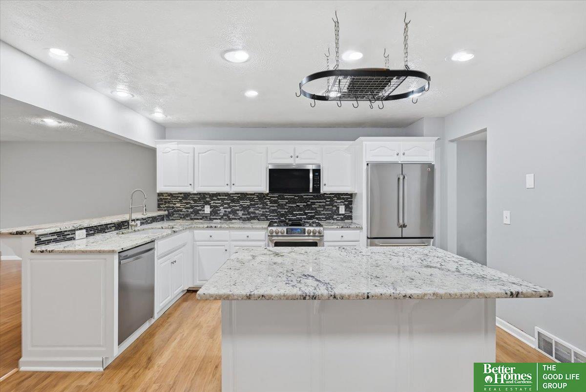 1114 Hackney Drive