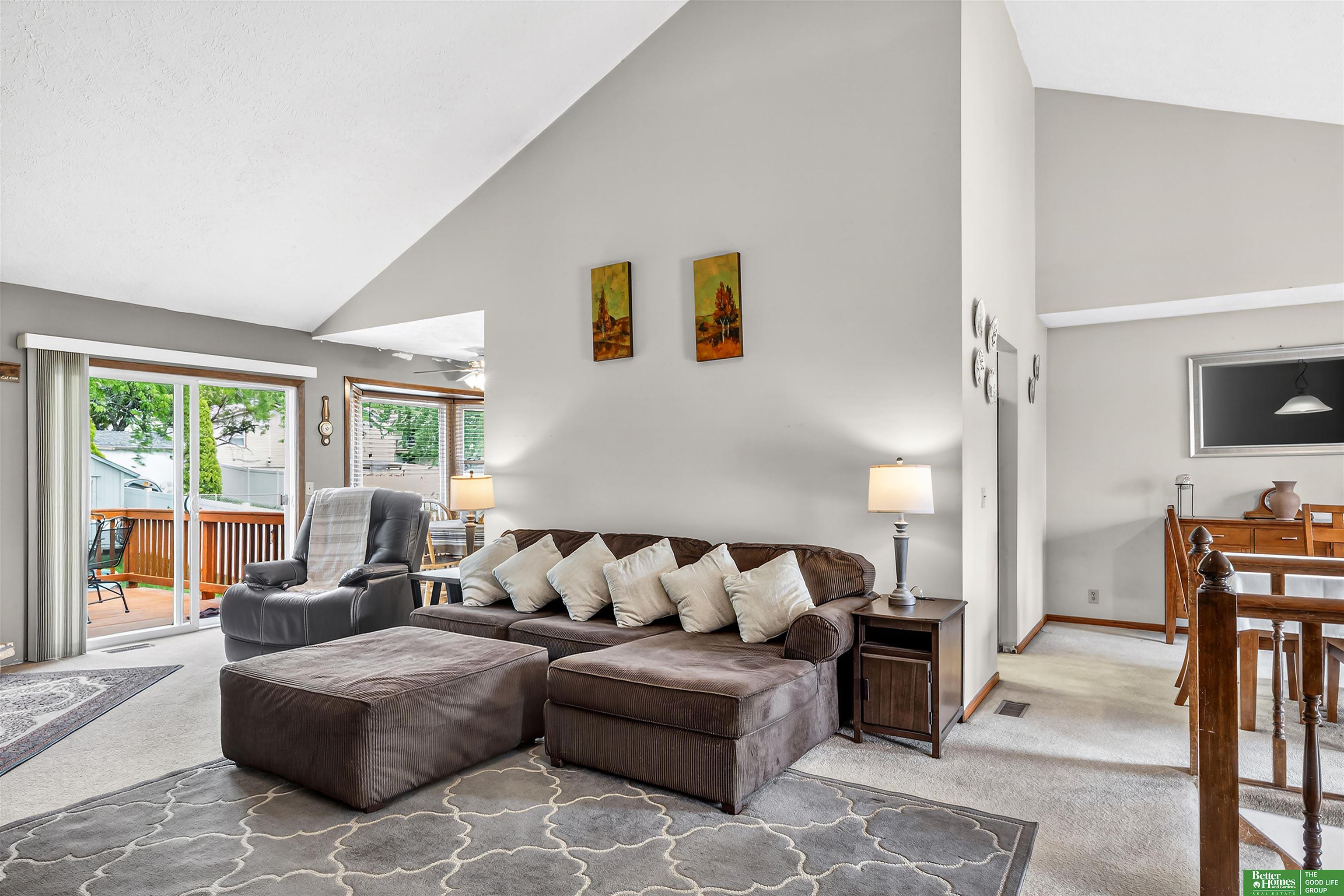 2612 Ponderosa Drive